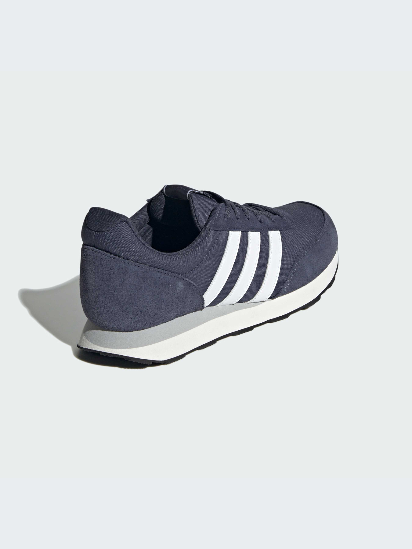 Кроссовки Adidas модель IE3825-KZ Фото