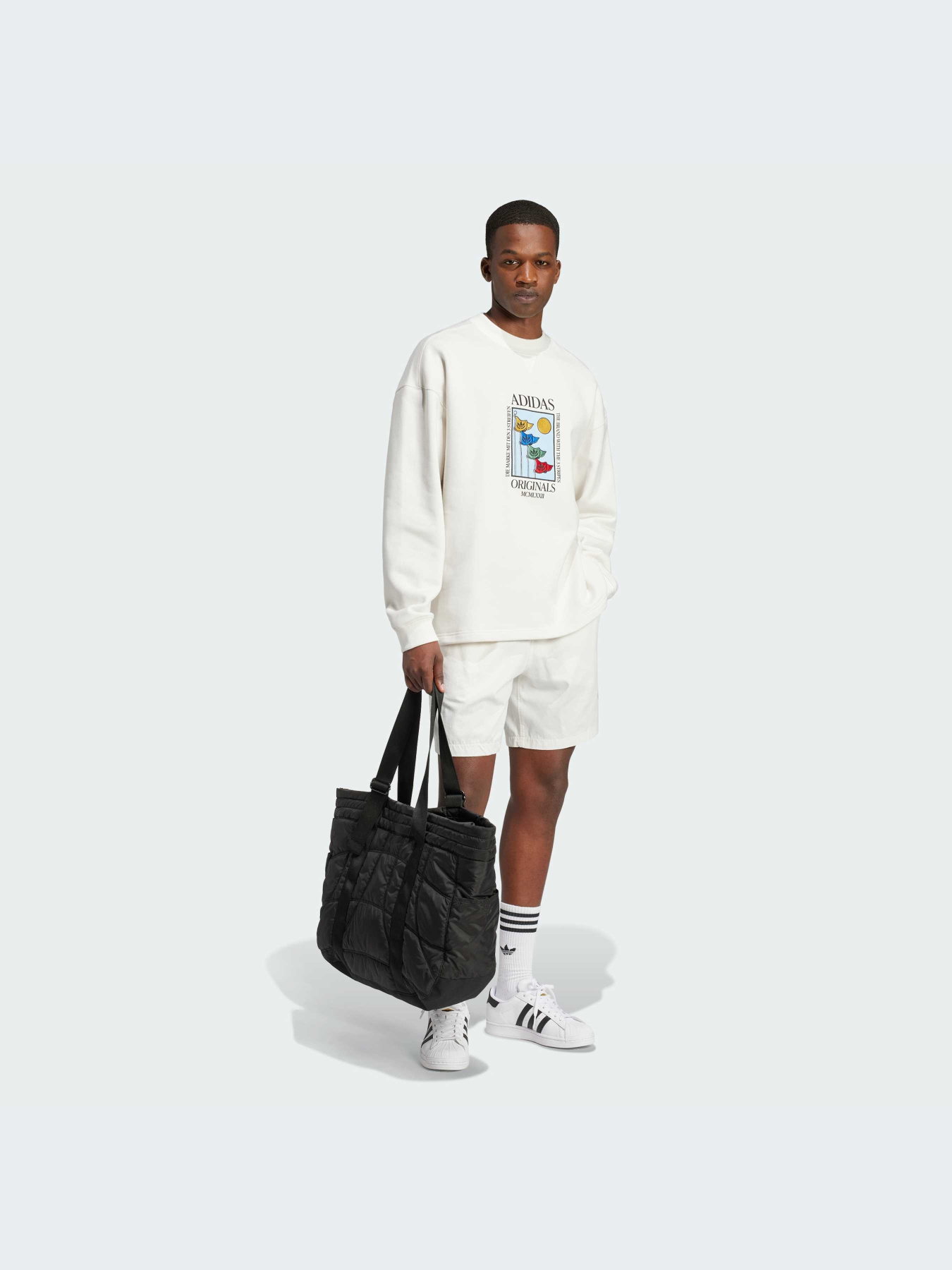 Худи и свитшоты Adidas Graphics модель IX6745-KZ Фото