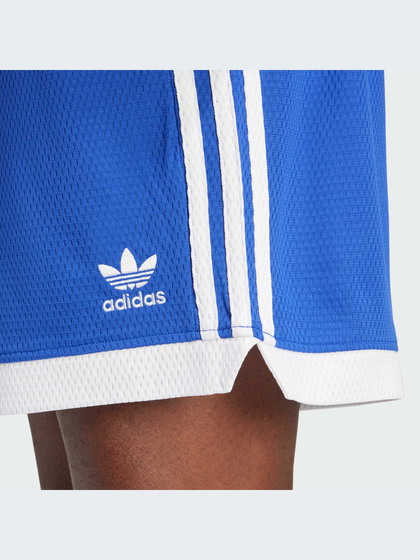 Шорты Adidas Adicolor модель IZ2451-KZ Шорты Adidas Adicolor модель IZ2451-KZ Фото