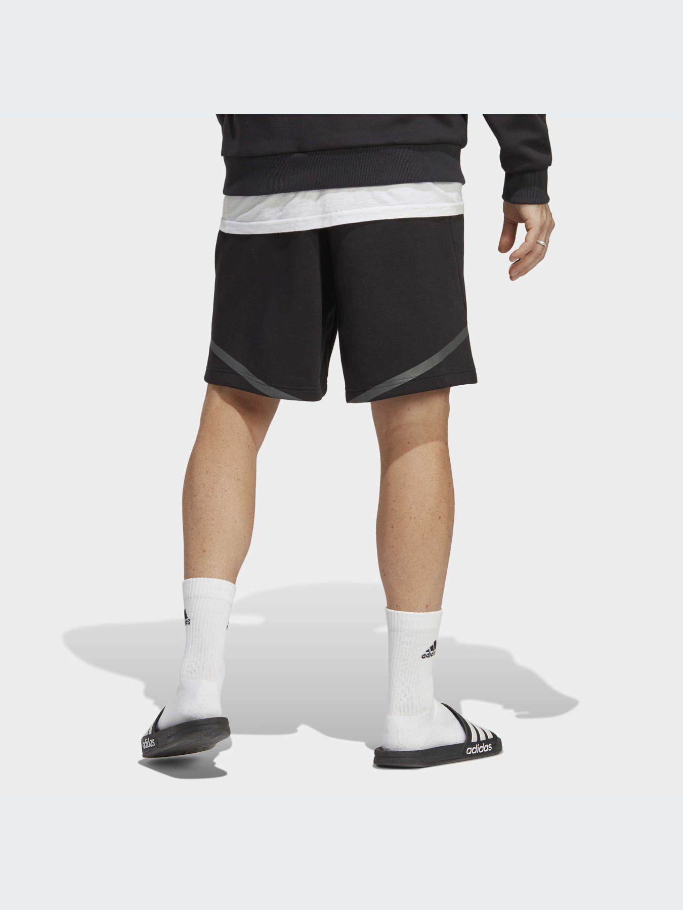 Шорты Adidas модель IC3722-KZ Фото