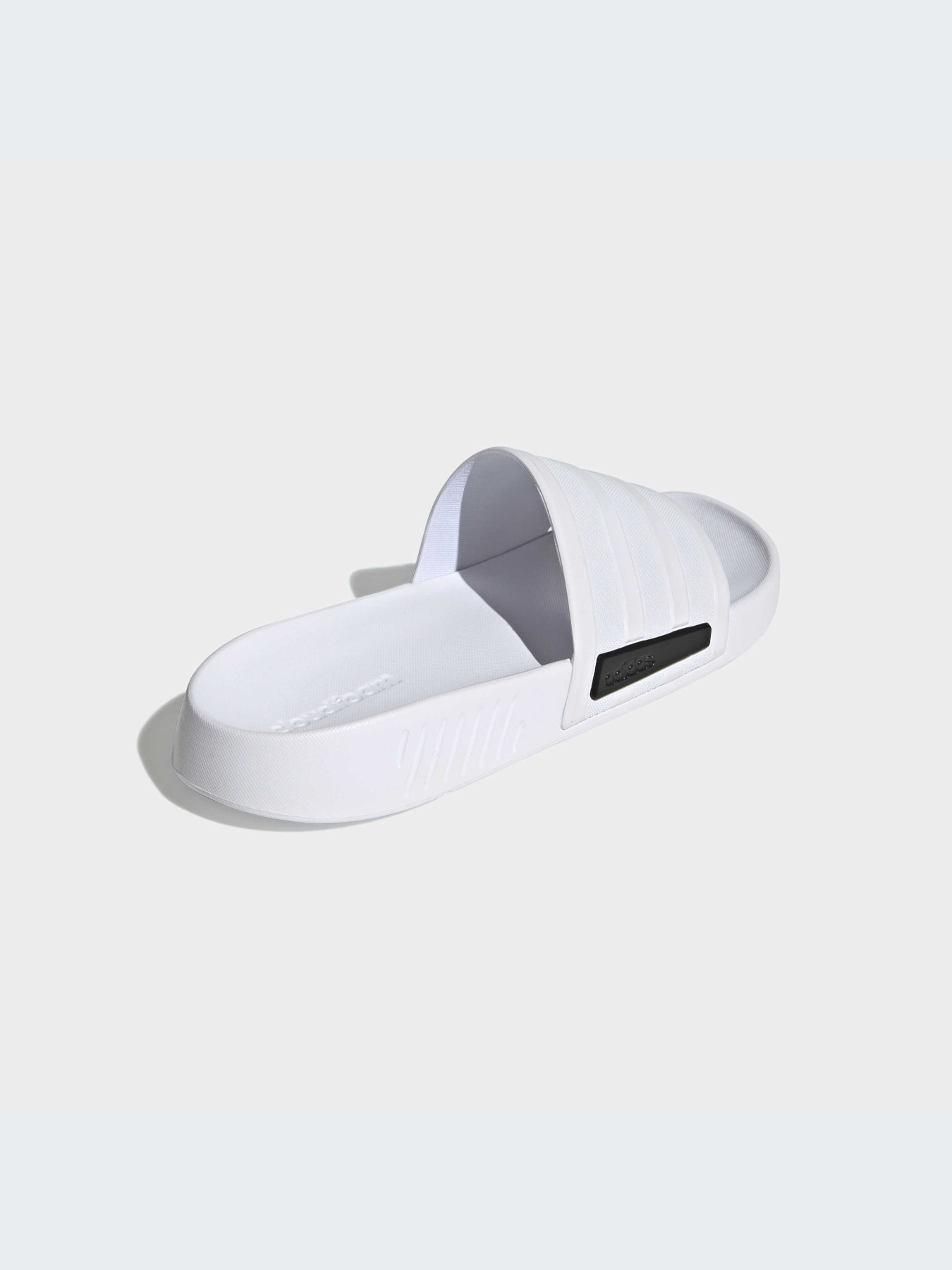Шлёпанцы Adidas Racer модель GZ1177-KZ Шлёпанцы Adidas Racer модель GZ1177-KZ Фото