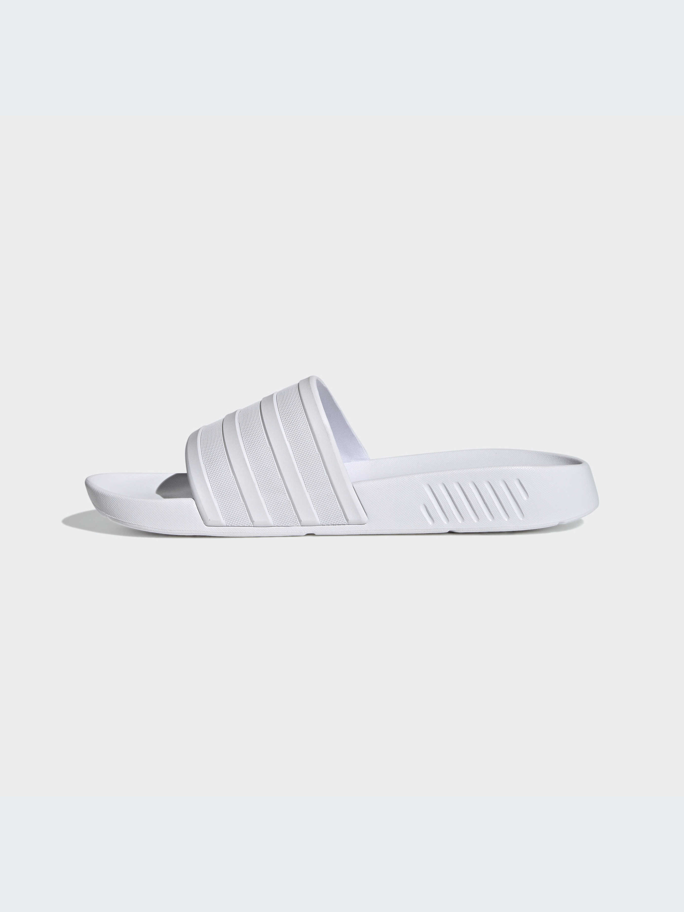 Шлёпанцы Adidas Racer модель GZ1177-KZ Шлёпанцы Adidas Racer модель GZ1177-KZ Фото