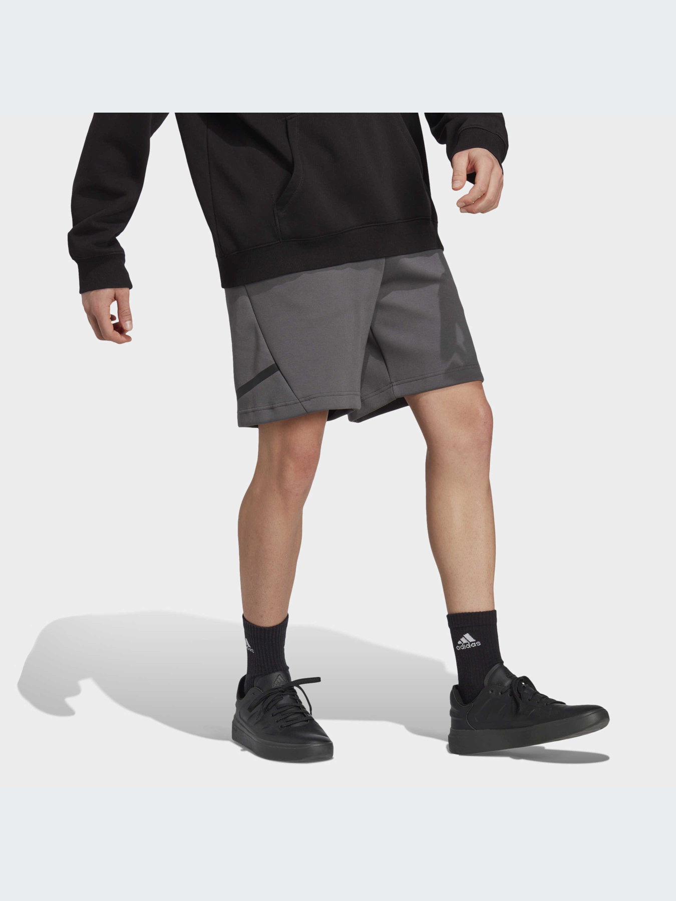 Шорты Adidas модель IC8031-KZ Фото