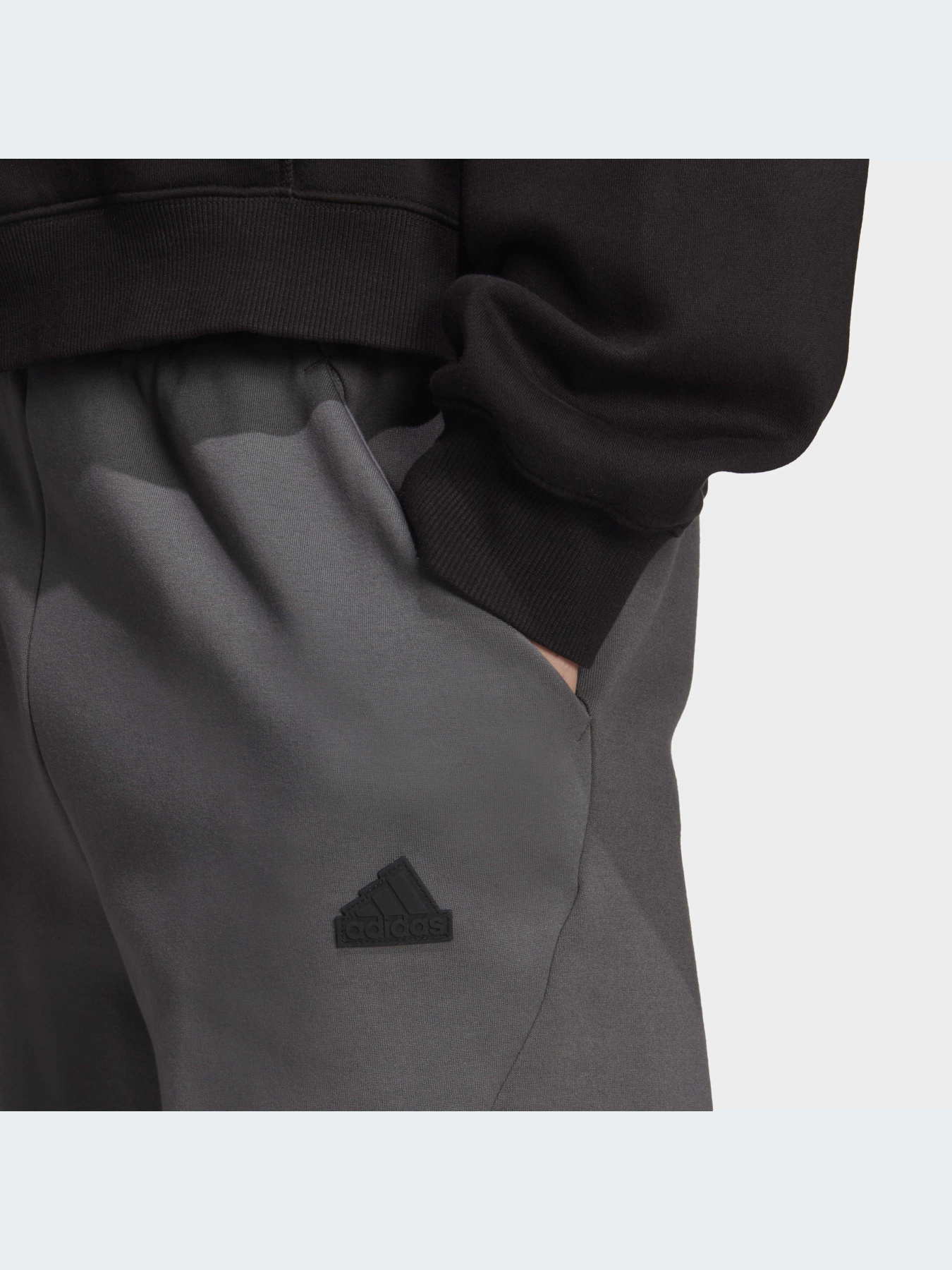 Шорты Adidas модель IC8031-KZ Фото