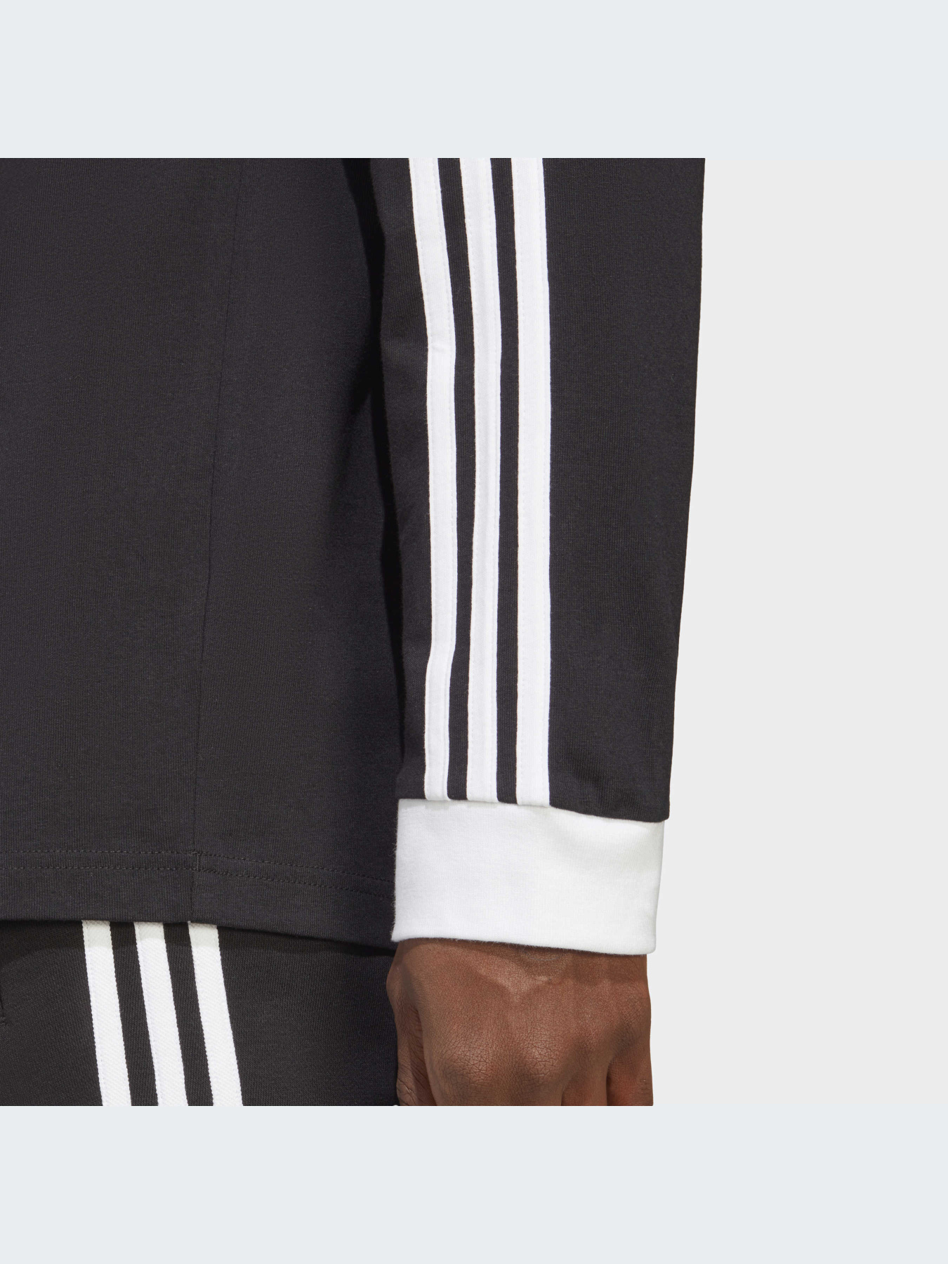 Худи и свитшоты Adidas модель IA4877-KZ Фото