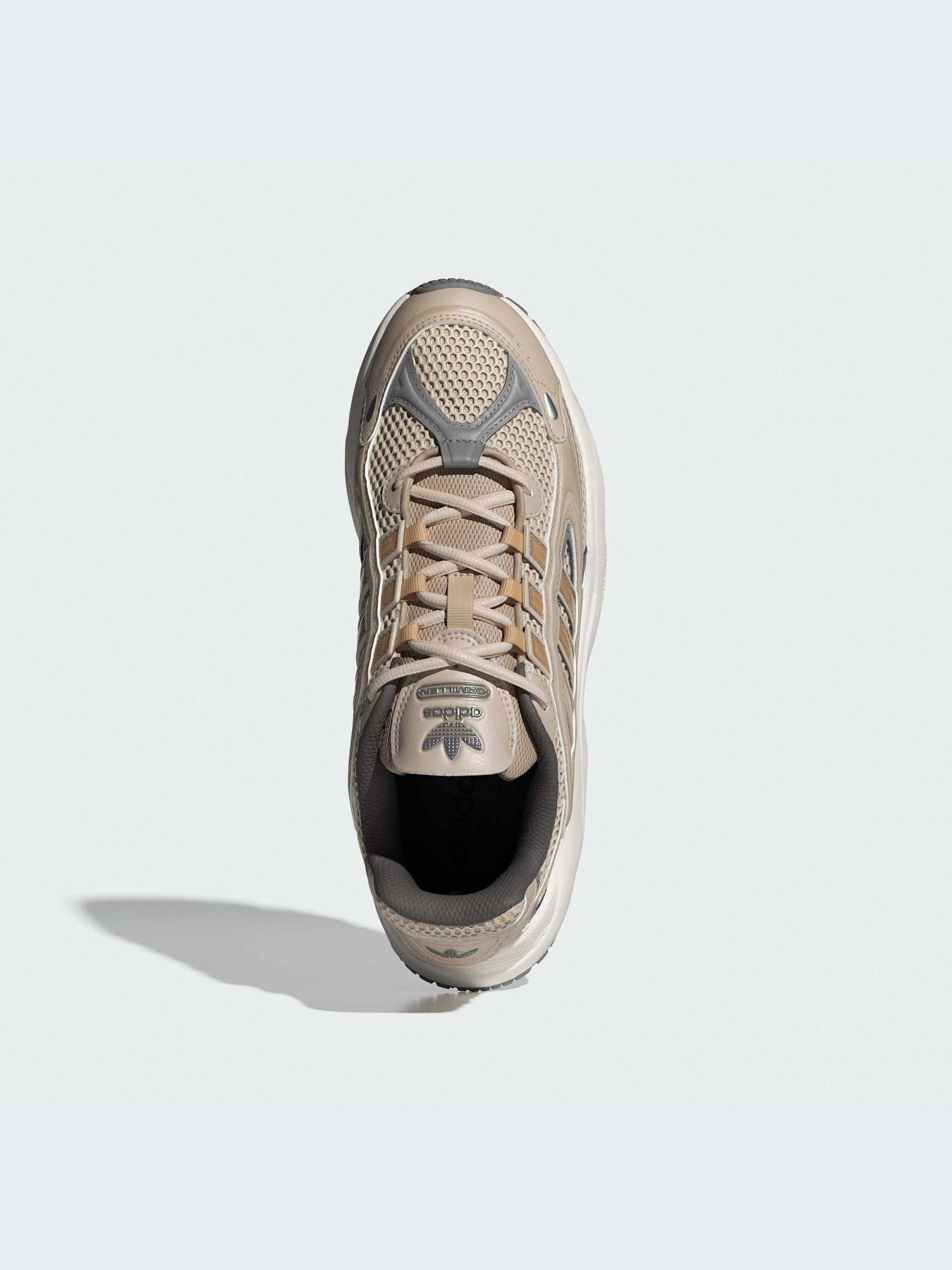 Кроссовки Adidas Ozweego модель IE3517-KZ Фото