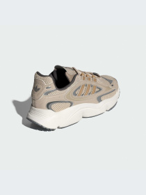 Кроссовки Adidas Ozweego модель IE3517-KZ Фото