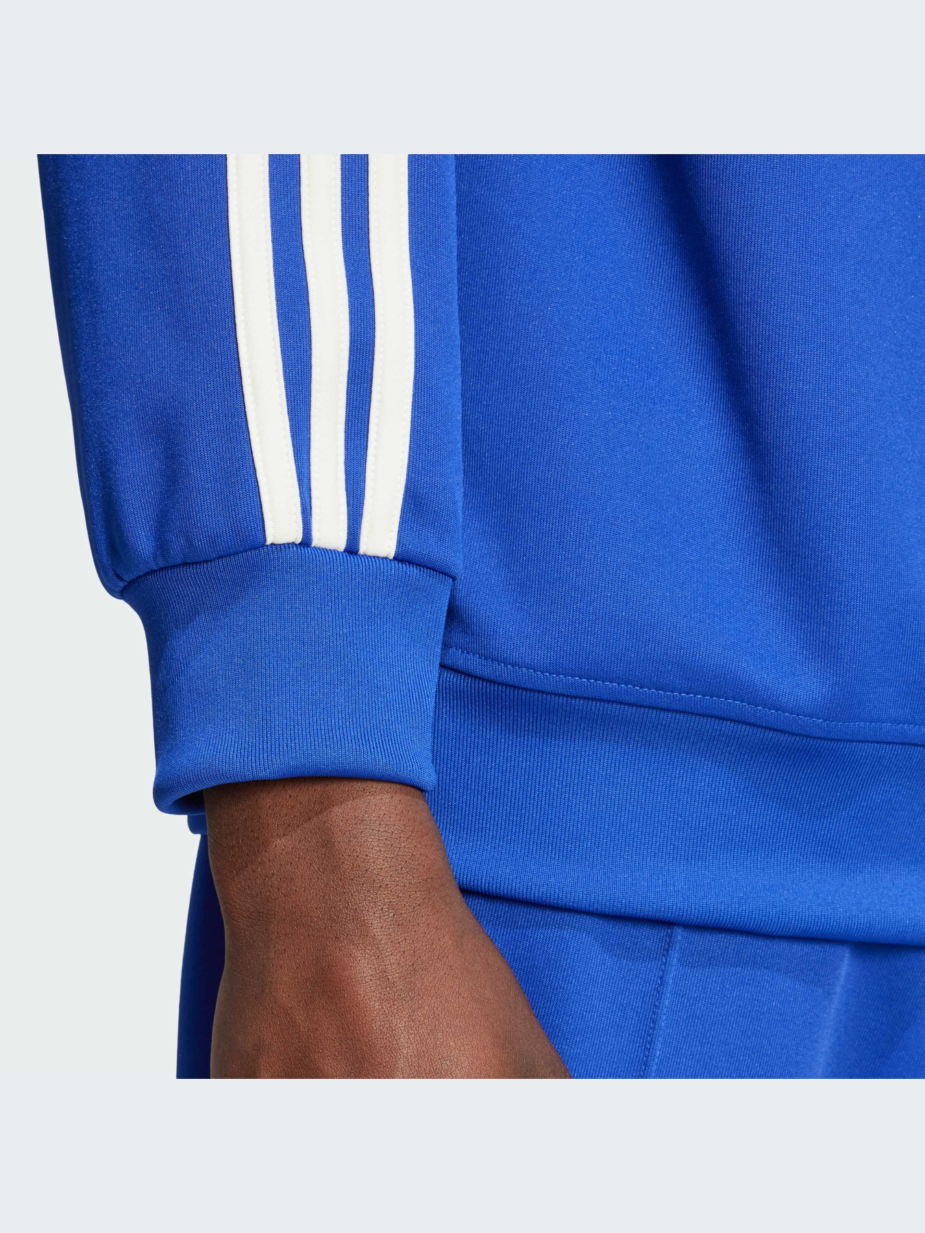 Худи и свитшоты Adidas Adicolor модель IX5216-KZ Фото