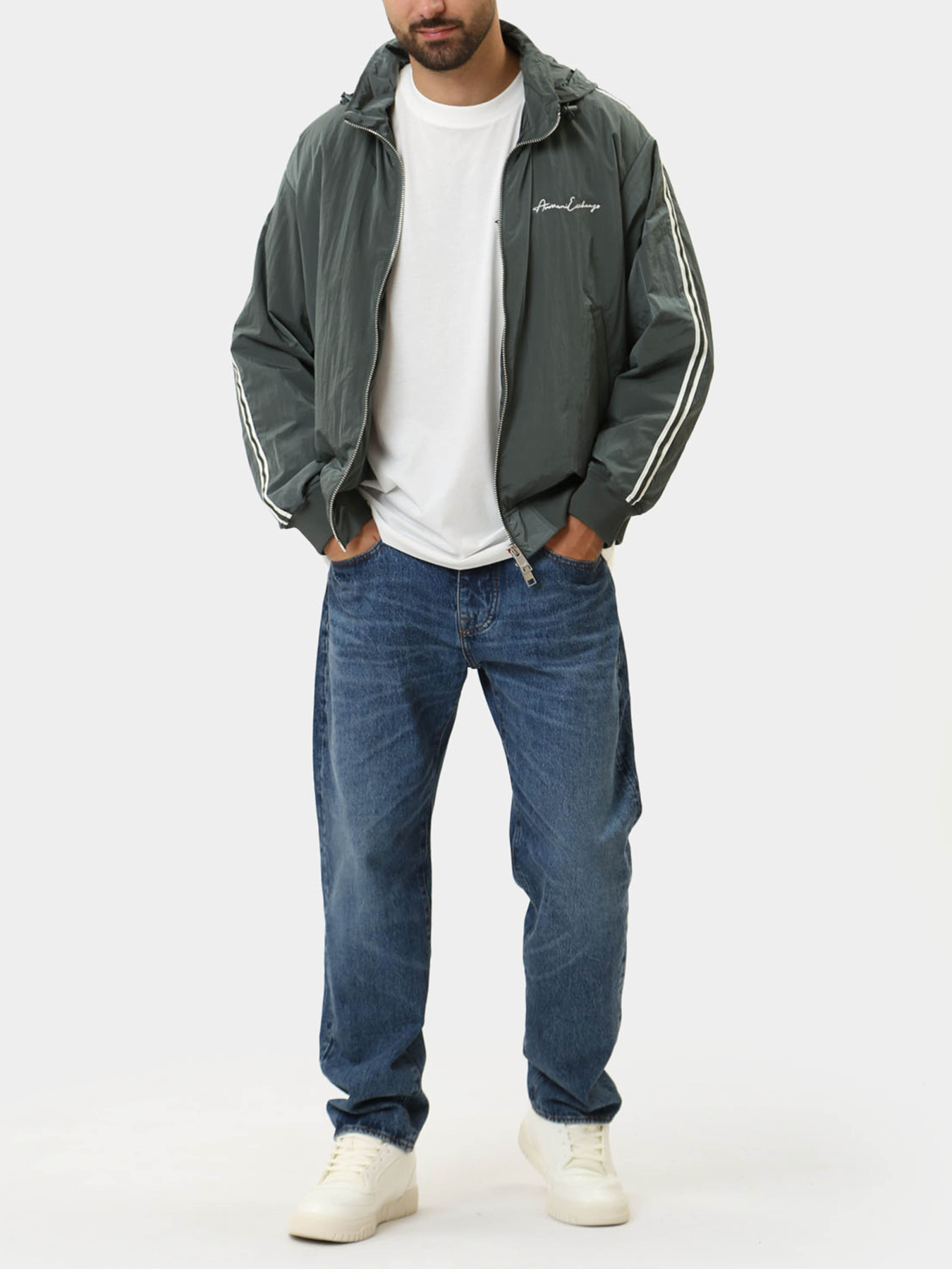 Куртки и дубленки Armani Exchange модель 8NZB99-ZNXXZ-1839 Фото