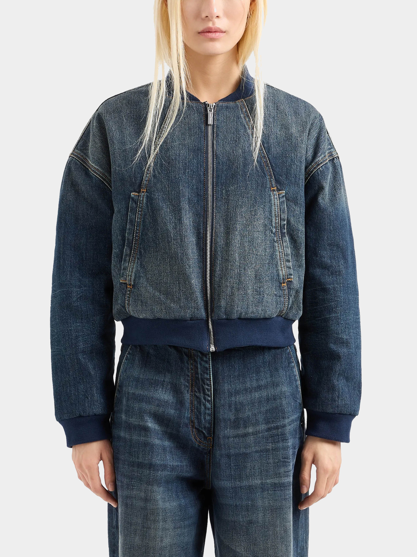 Куртки и дубленки Armani Exchange модель 6DYB24-Y18DZ-1500 Фото
