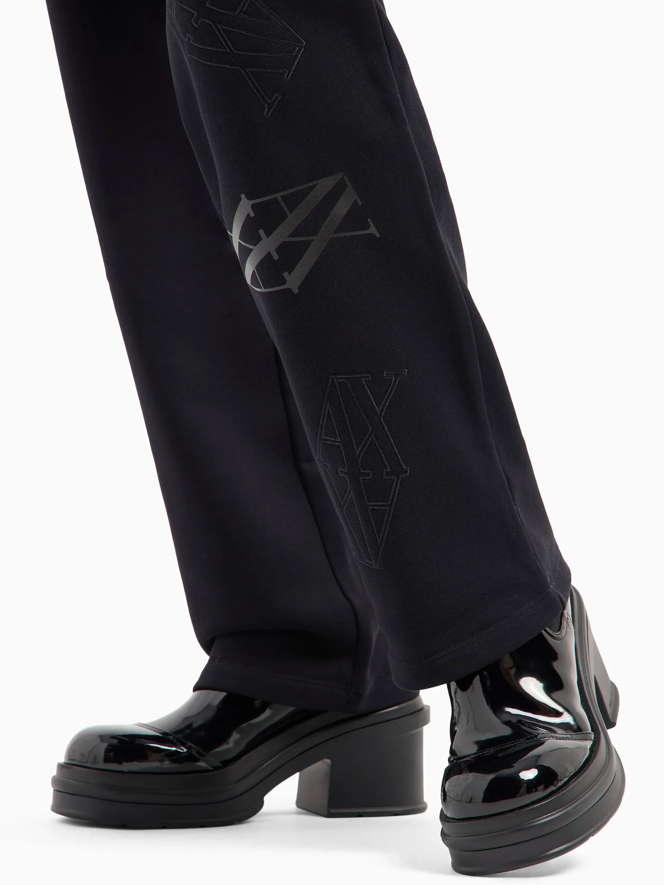 Брюки Armani Exchange модель 6DYP80-YJFZZ-42AQ Фото