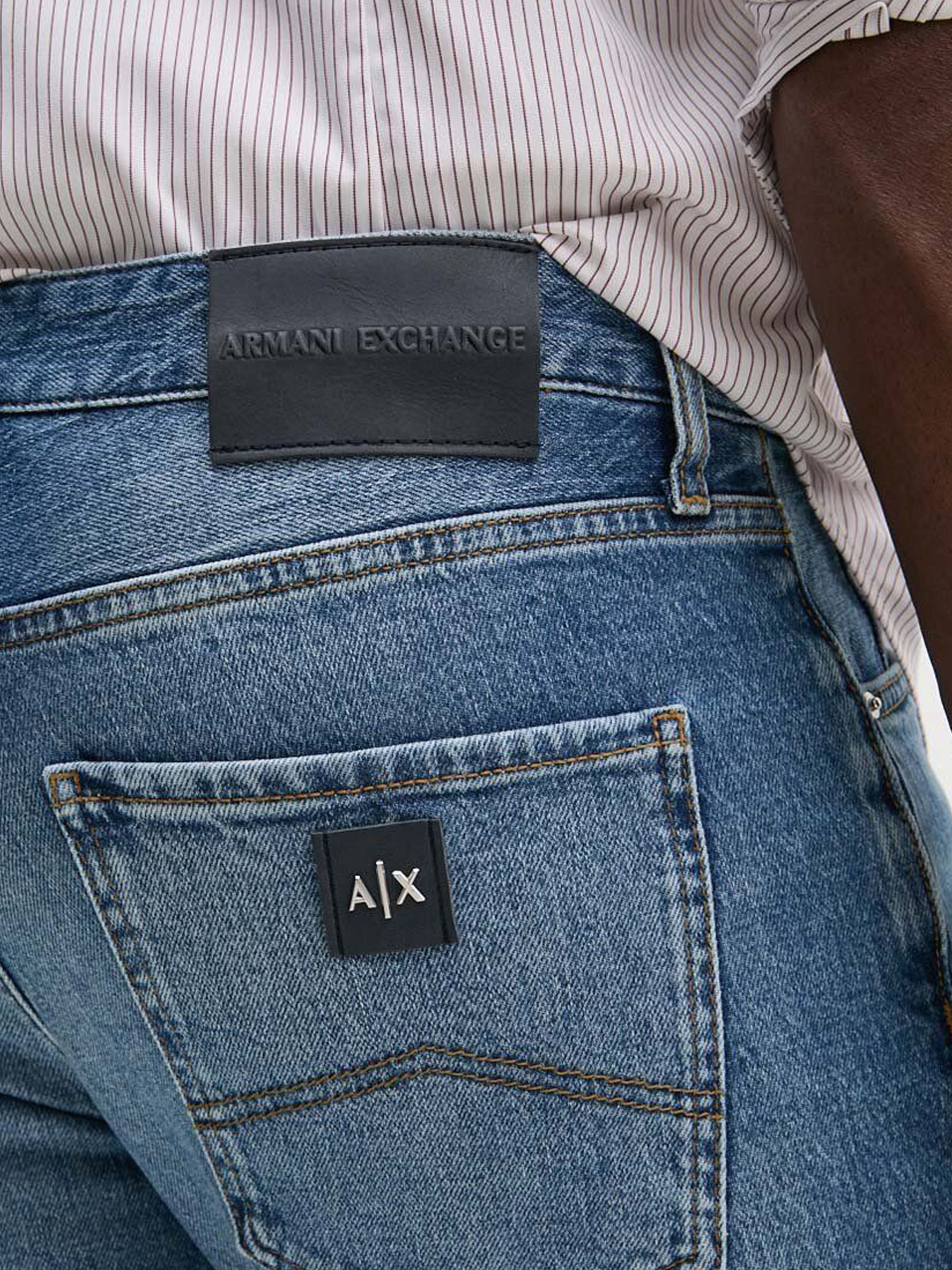 Джинсы Armani Exchange модель 6DZJ13-Z1RSZ-1500 Фото