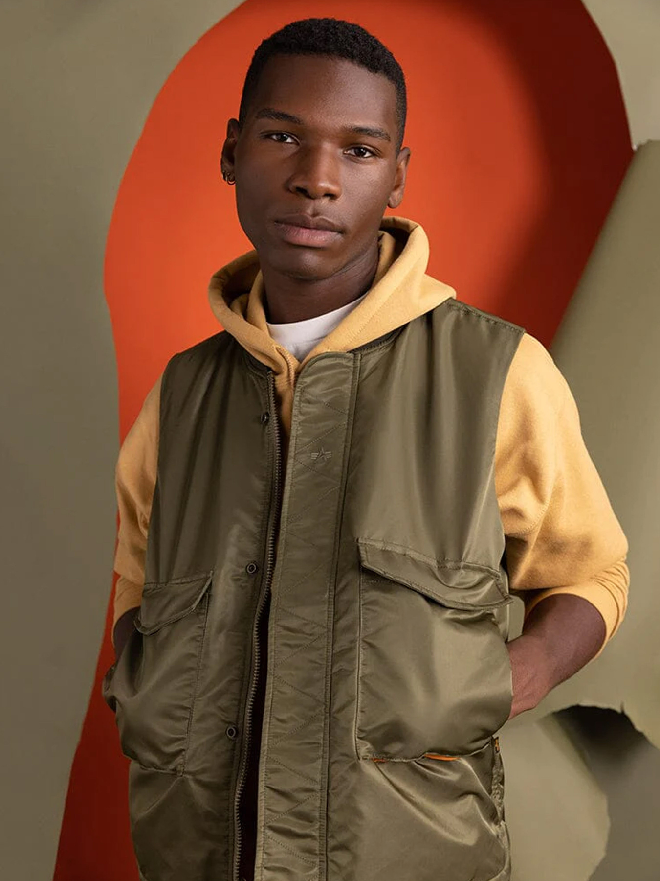 Худи и свитшоты Alpha Industries модель MJM54502C1_359 Фото
