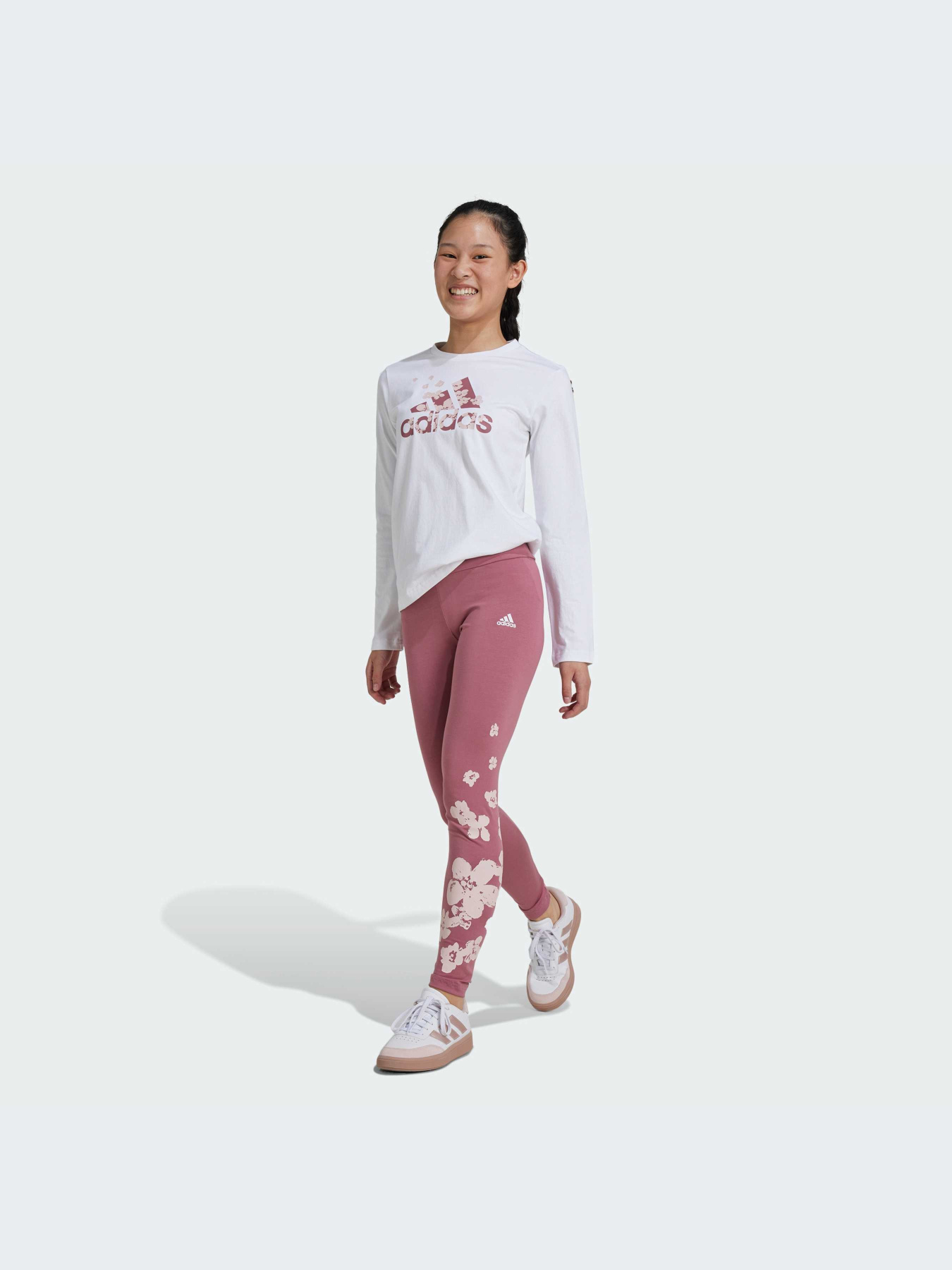 Костюмы Adidas модель IV7315-KZ Фото