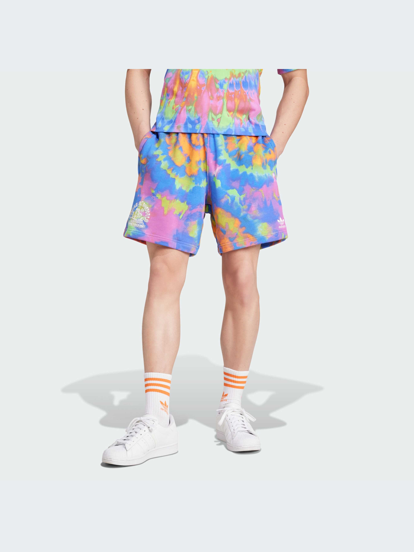 Шорты Adidas Graphics модель IX6693-KZ Фото