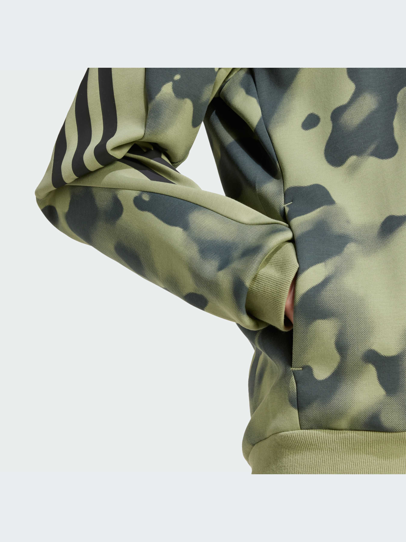 Худи и свитшоты Adidas модель IW6080-KZ Фото