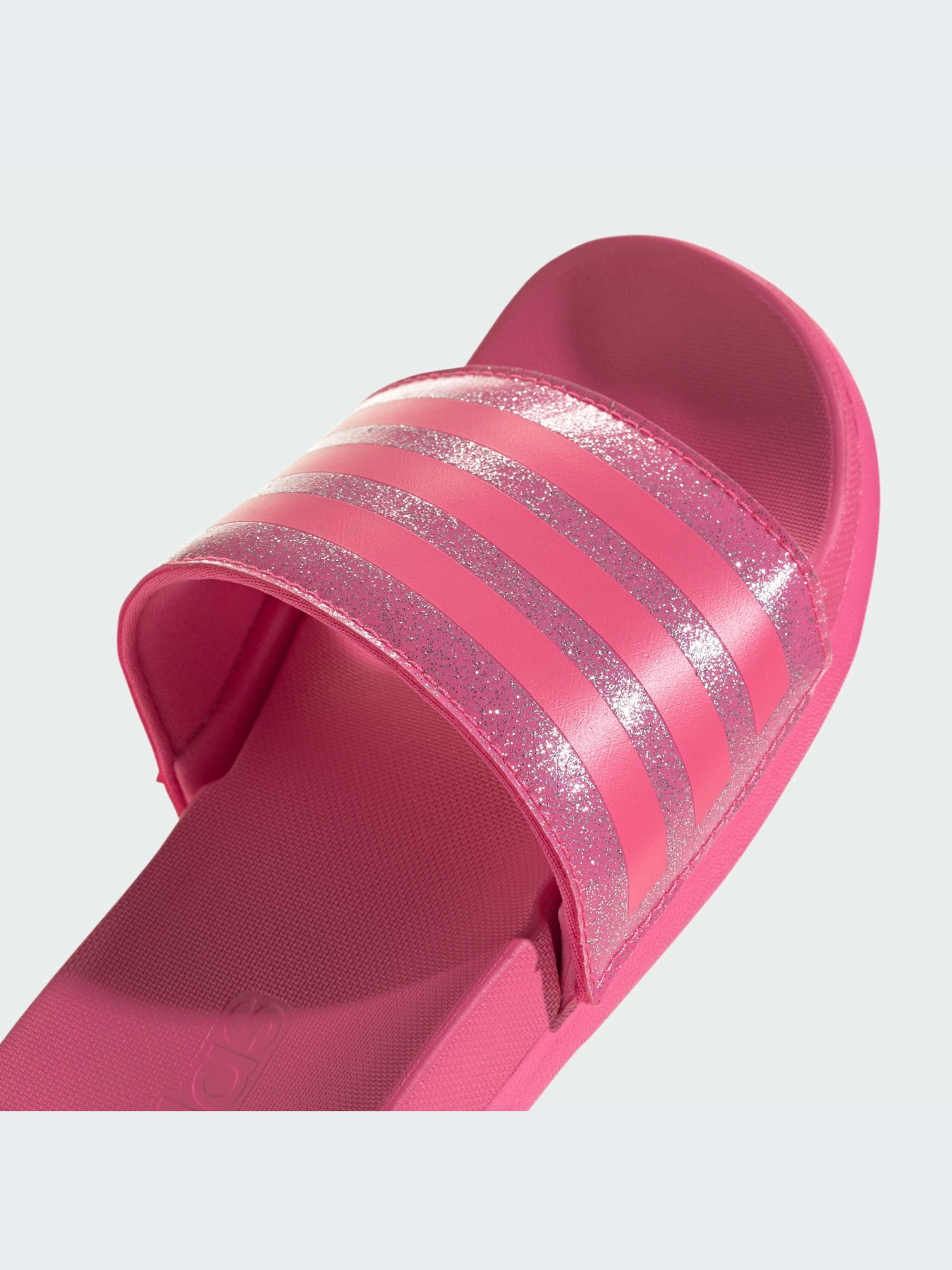 Шлёпанцы Adidas Adilette модель IF6120-KZ Фото