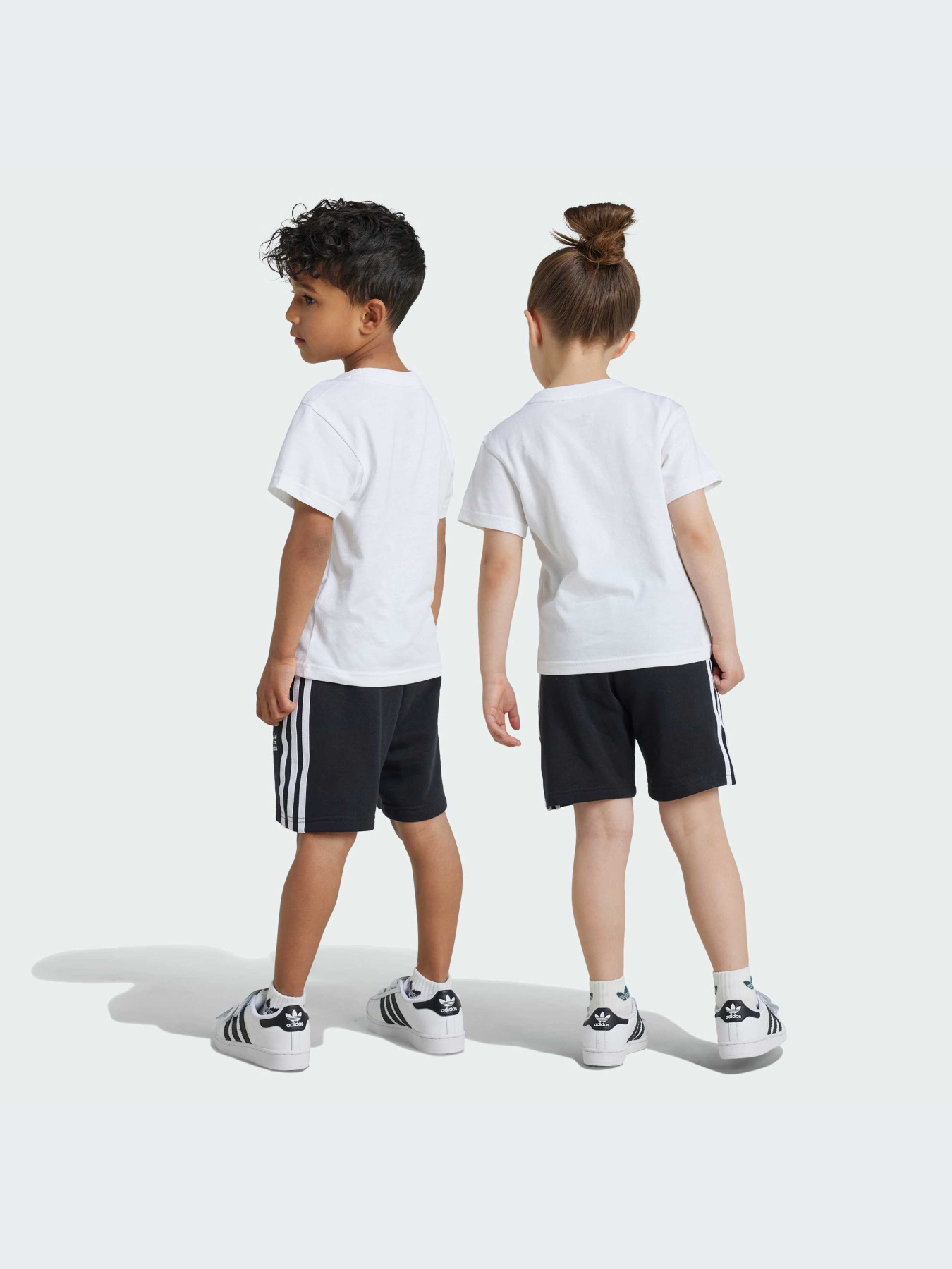 Костюмы Adidas Adicolor модель JE1613-KZ Фото