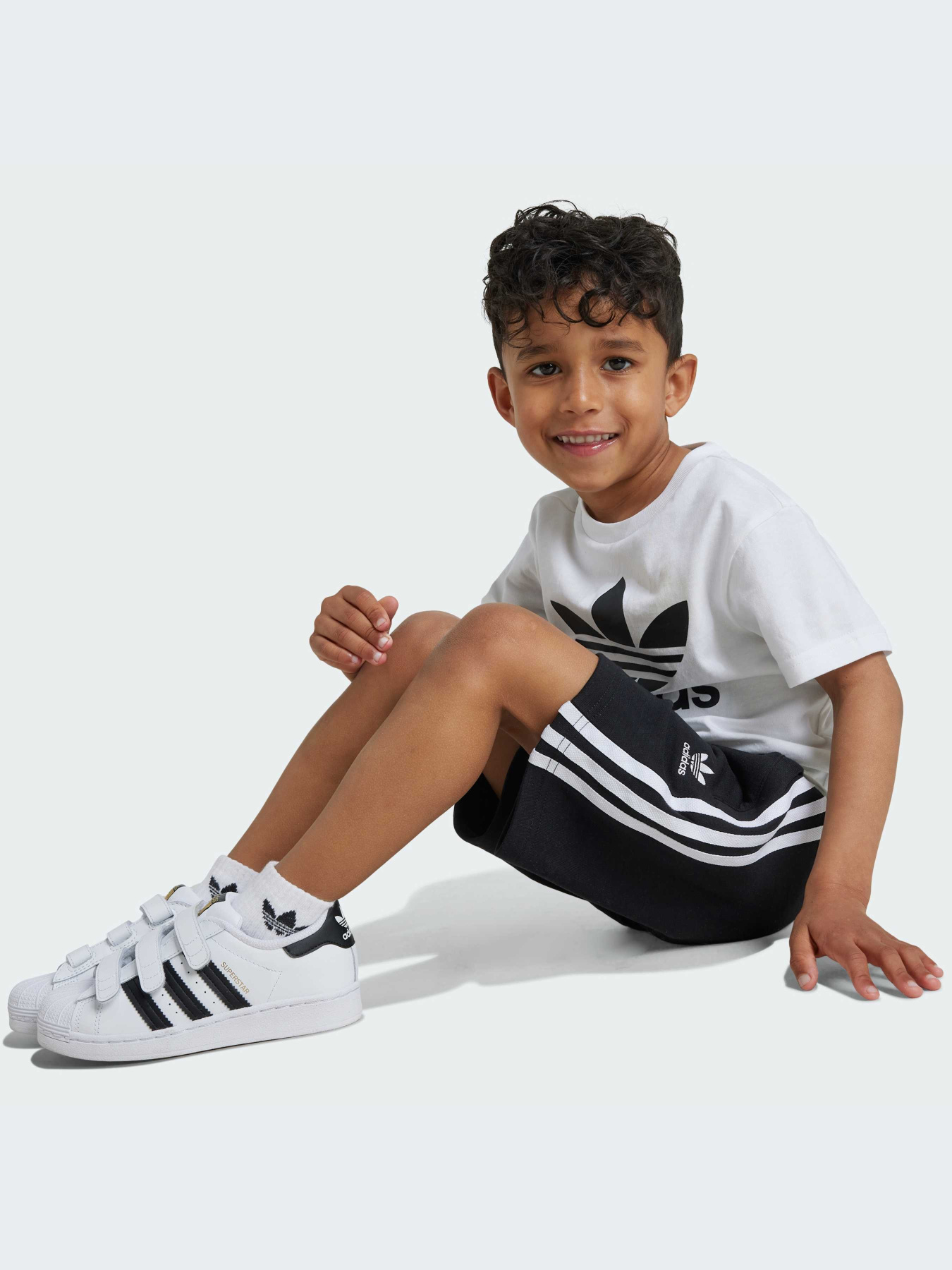 Костюмы Adidas Adicolor модель JE1613-KZ Фото