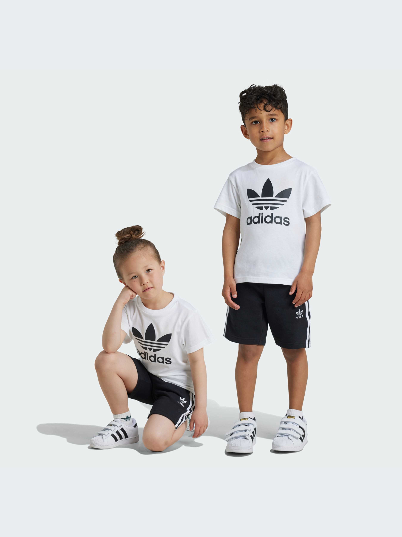 Костюмы Adidas Adicolor модель JE1613-KZ Фото
