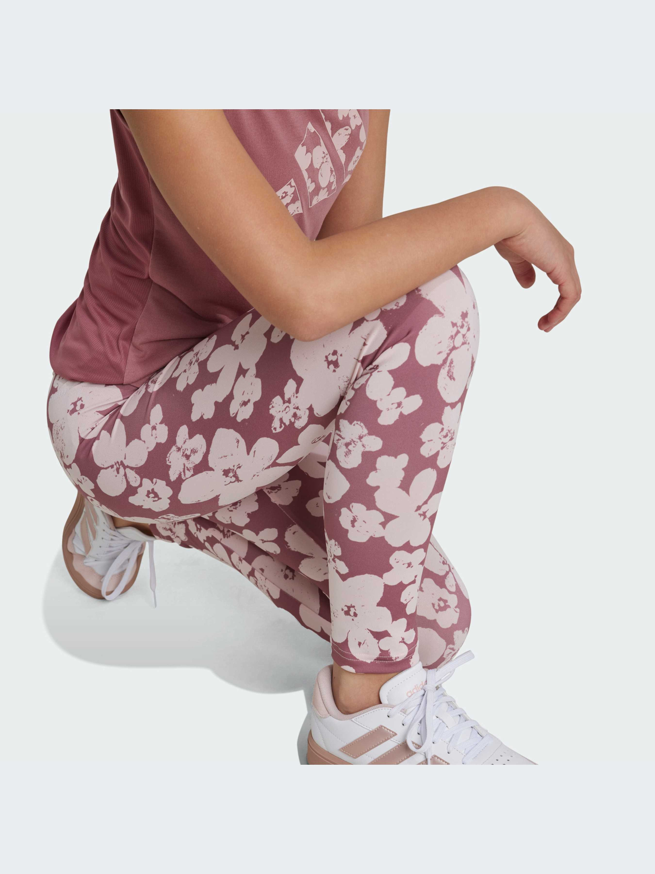 Брюки Adidas модель IW3291-KZ Фото