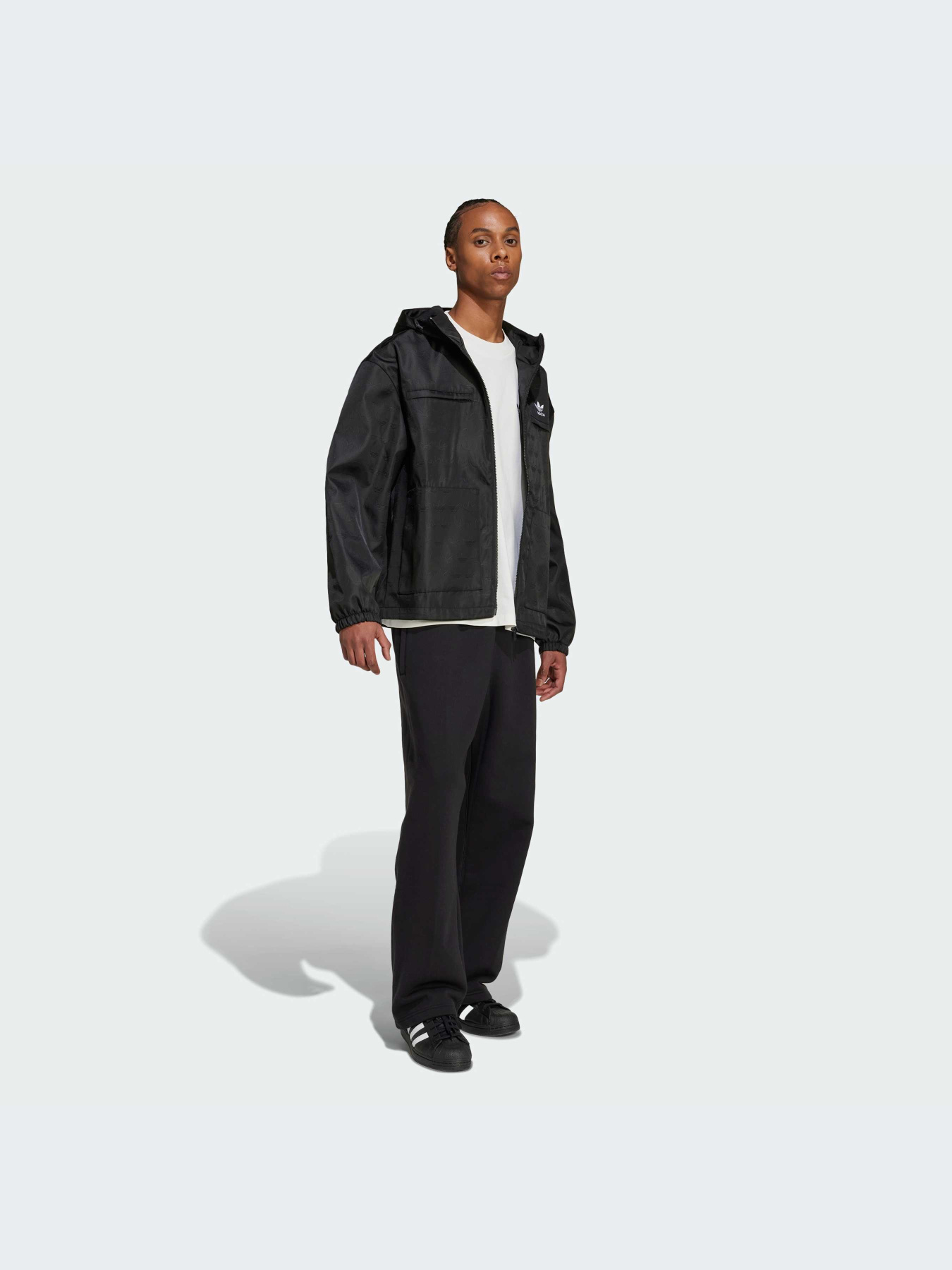 Куртки и дубленки Adidas Graphics модель IZ2538-KZ Фото