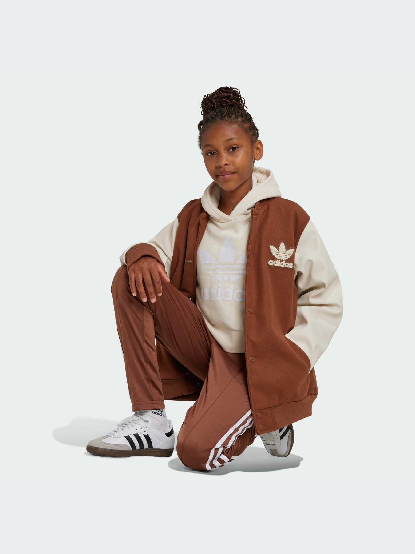 Куртки и дубленки Adidas Adicolor модель IY7504-KZ Фото