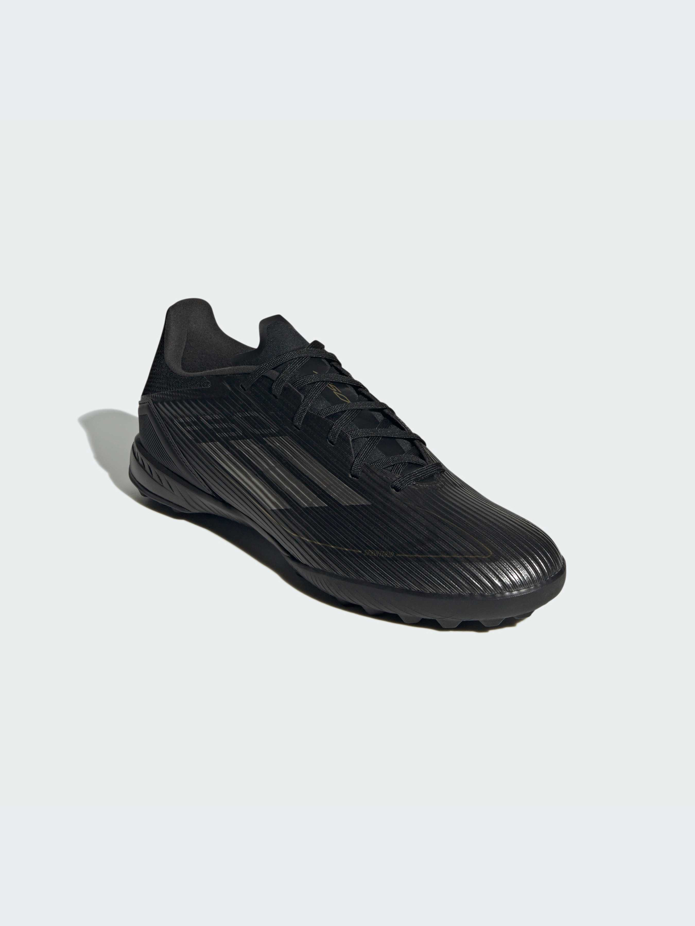 Кроссовки Adidas модель IF1337-KZ Кроссовки Adidas модель IF1337-KZ Фото