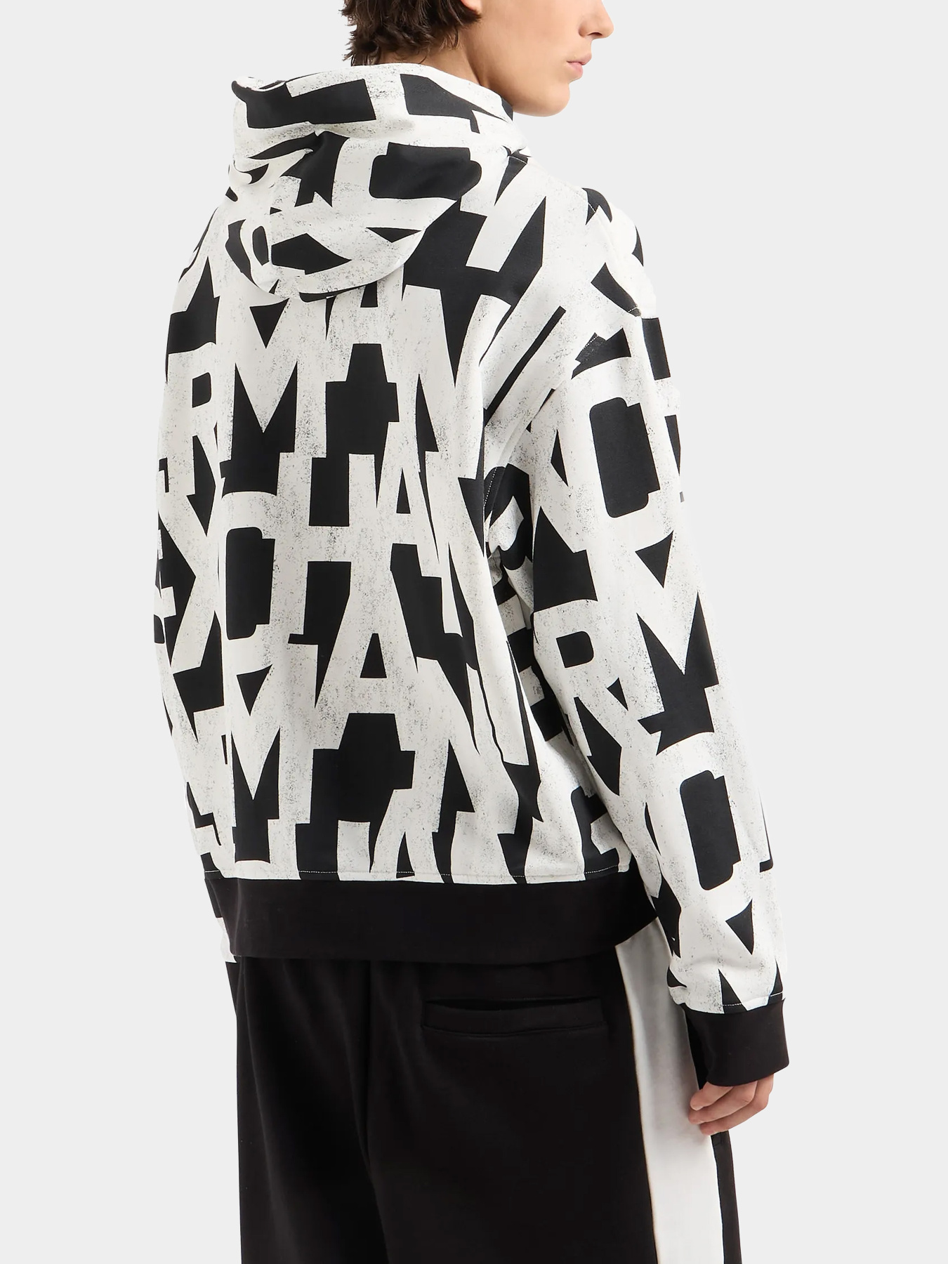 Худи и свитшоты Armani Exchange модель 6DZMLB-ZJ4XZ-52AN Фото