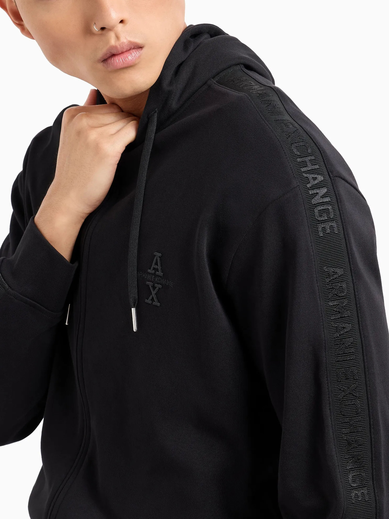 Худи и свитшоты Armani Exchange модель 6DZMLC-ZJNNZ-1200 Фото