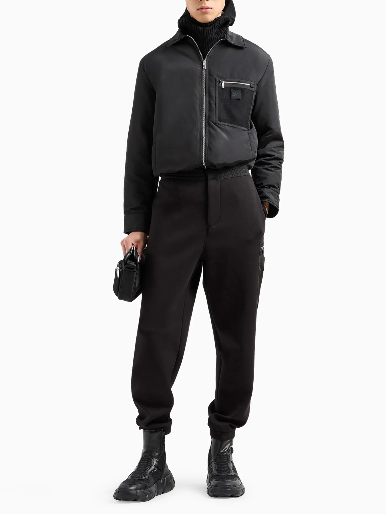 Брюки Armani Exchange модель XM000084-AF10818-UC001 Фото