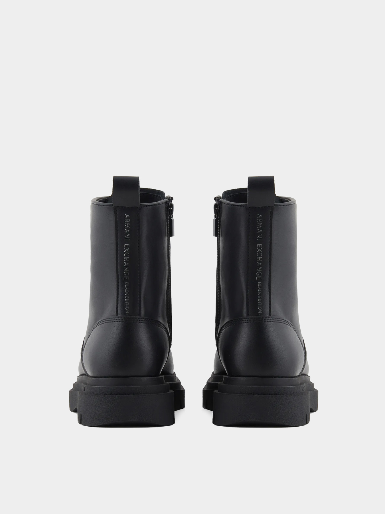 Ботинки и сапоги Armani Exchange модель XUM018-XV874-00002 Фото