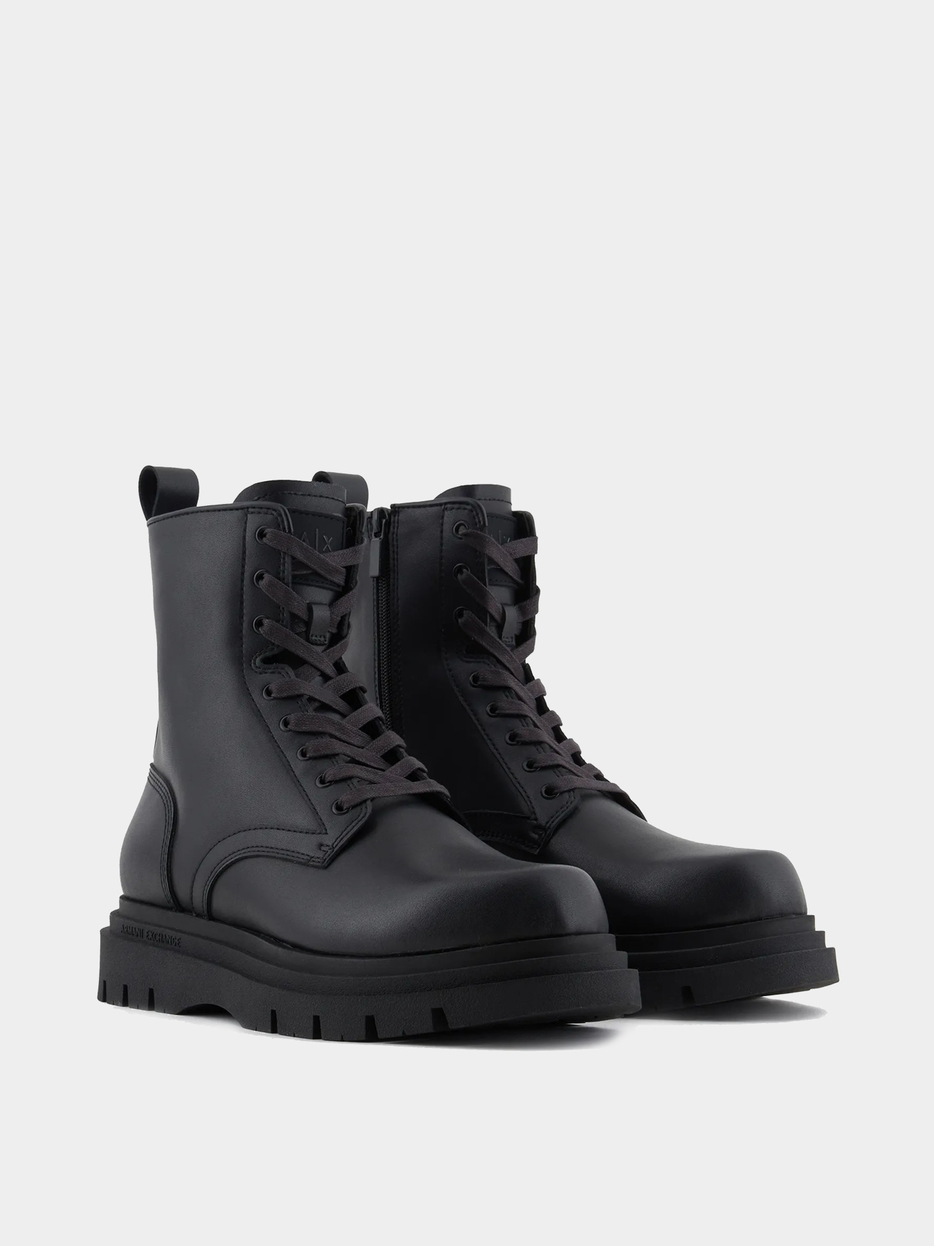 Ботинки и сапоги Armani Exchange модель XUM018-XV874-00002 Фото