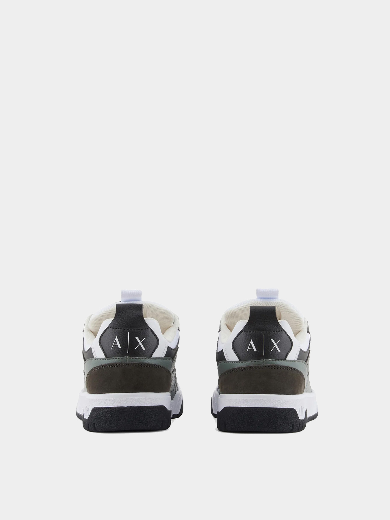 Кроссовки Armani Exchange модель XUX222-XV860-U185 Фото
