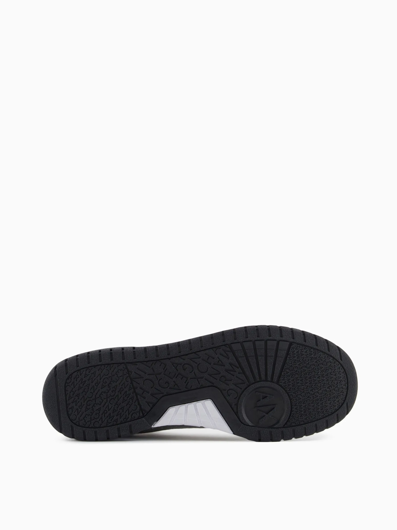 Кроссовки Armani Exchange модель XUX222-XV860-U185 Фото