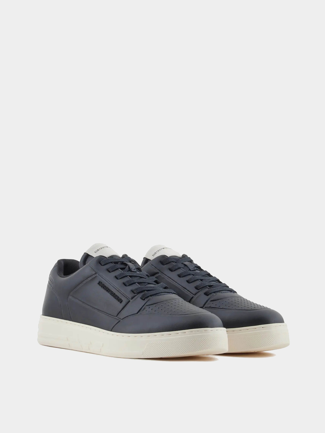 Кроссовки Emporio Armani модель X4X677-XF805-00285 Фото