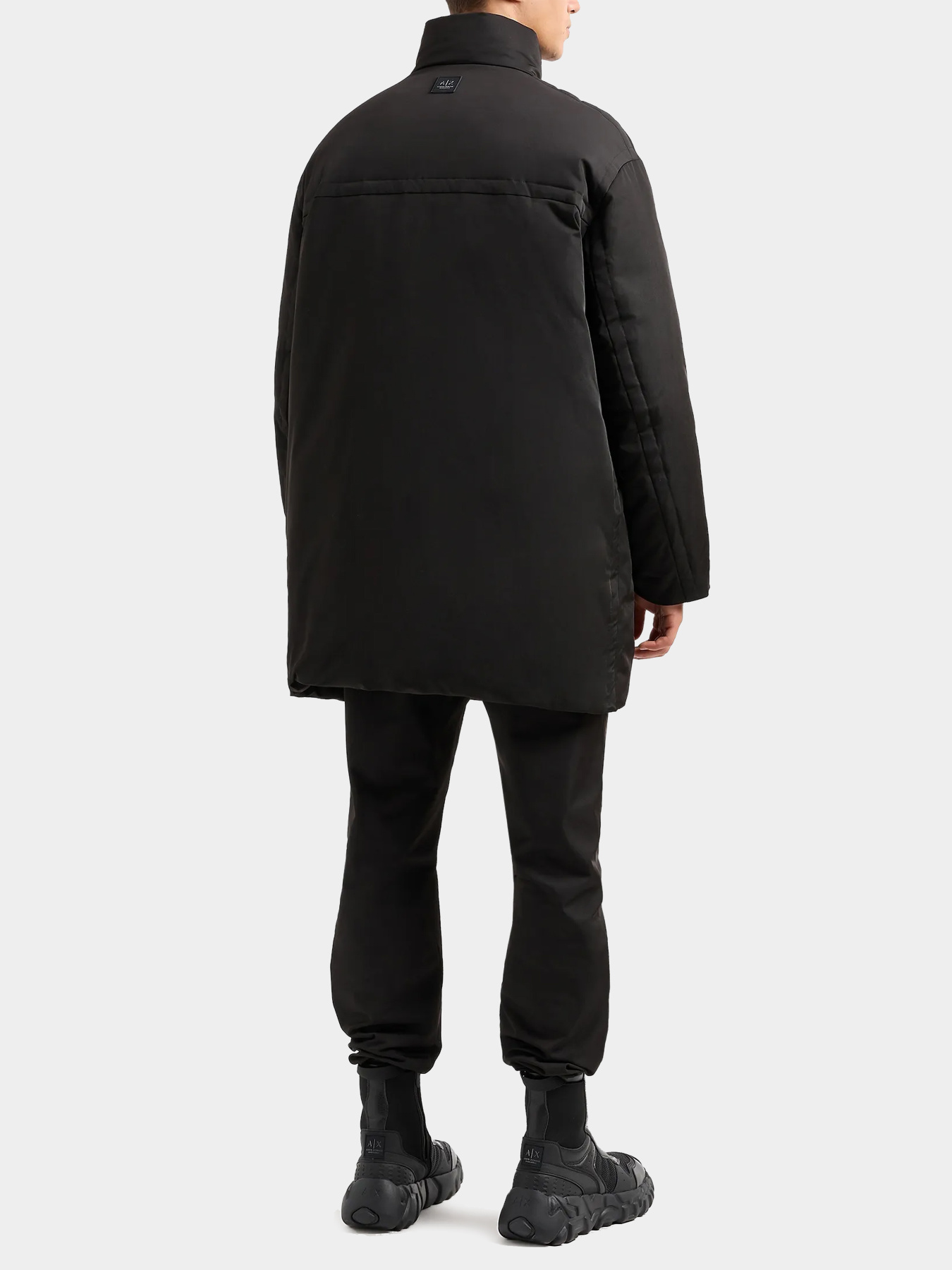 Куртки и дубленки Armani Exchange модель XM000034-AF10324-UC001 Фото