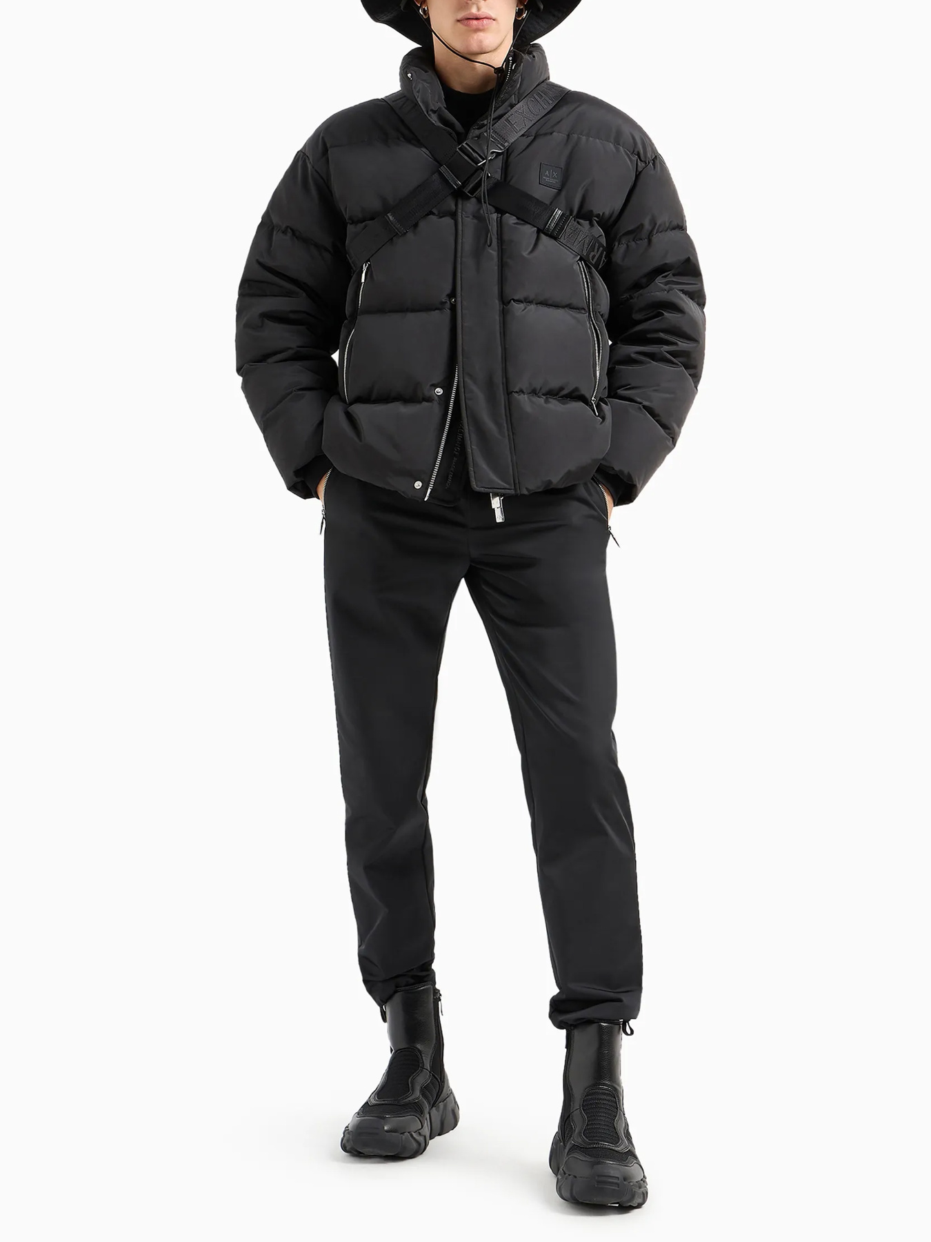 Брюки Armani Exchange модель XM000048-AF10324-UC001 Фото