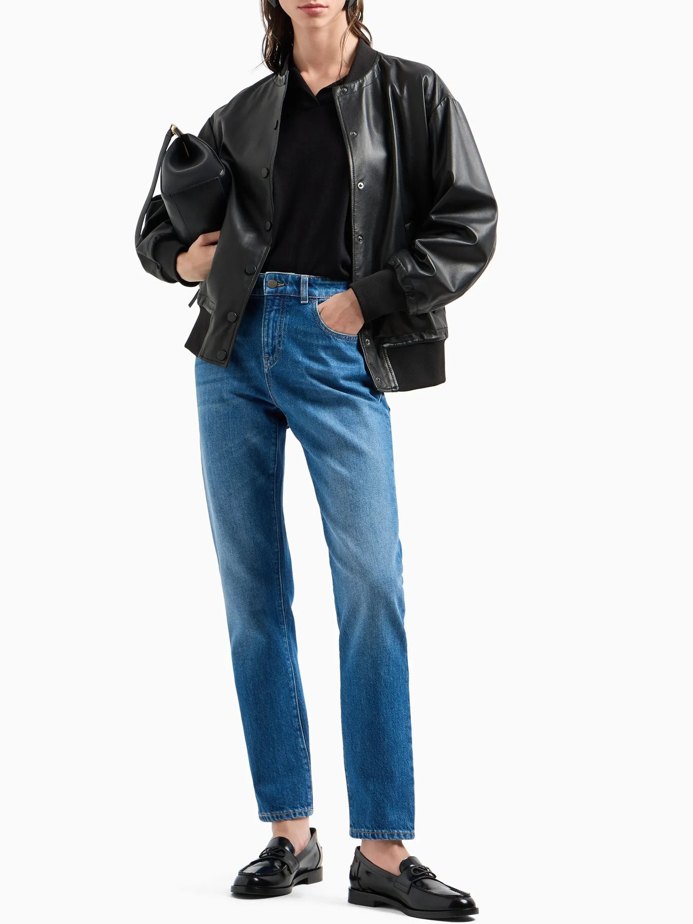 Куртки и дубленки Emporio Armani модель EW000328-AF10914-UC001 Фото