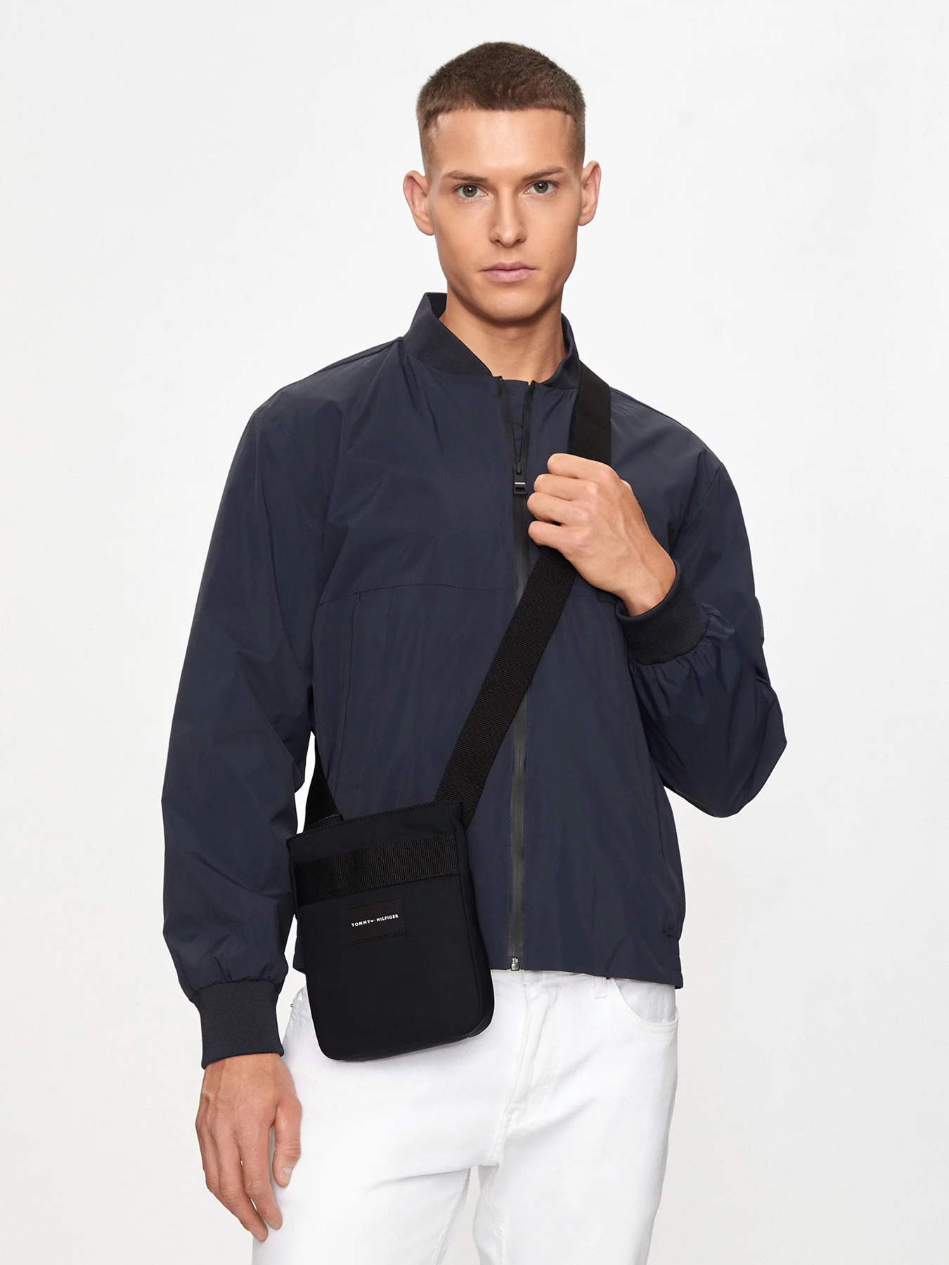 Сумки Tommy Hilfiger модель AM0AM12468-BDS Фото