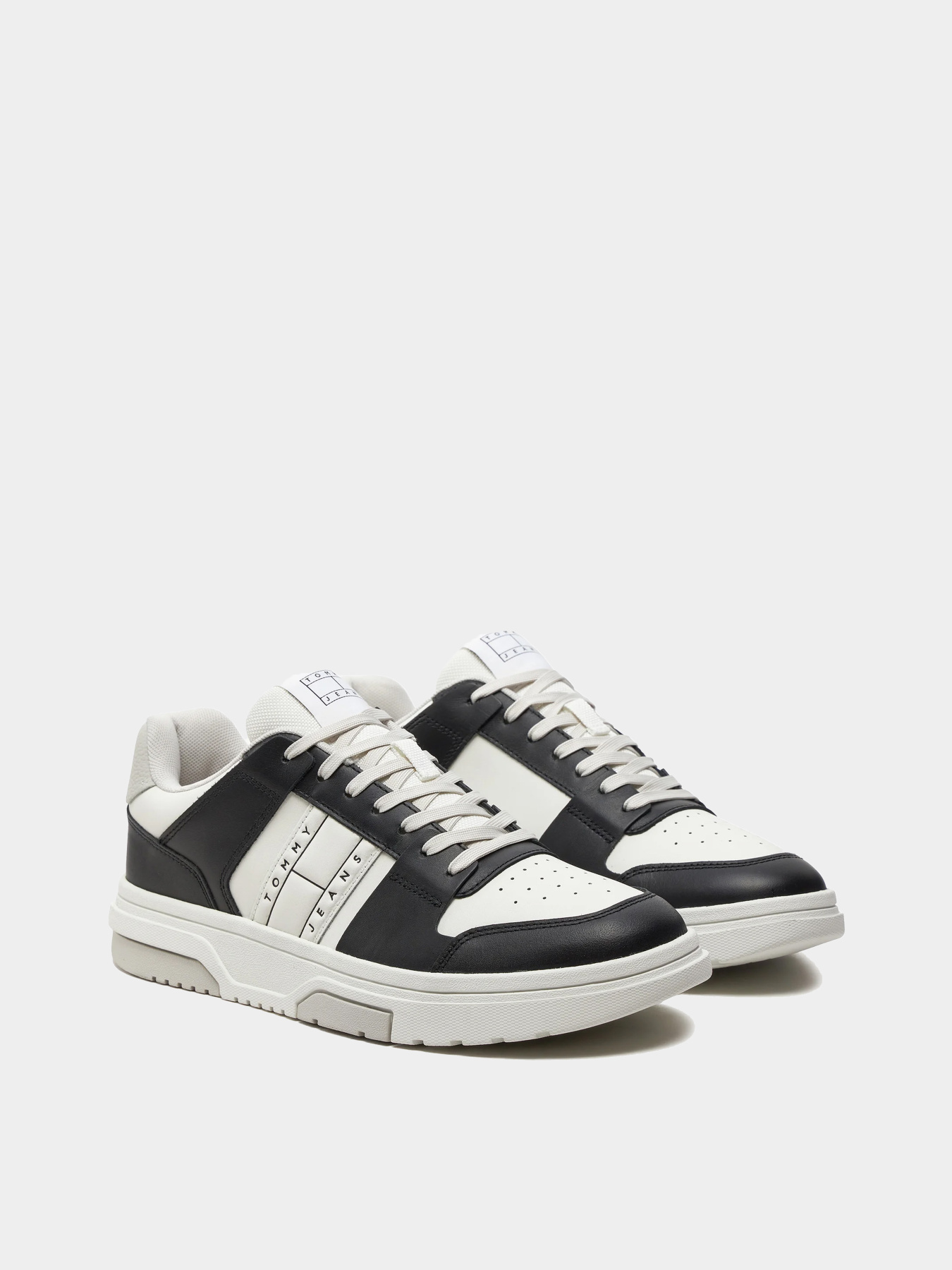 Кроссовки Tommy Hilfiger модель EM0EM01429-BDS Фото