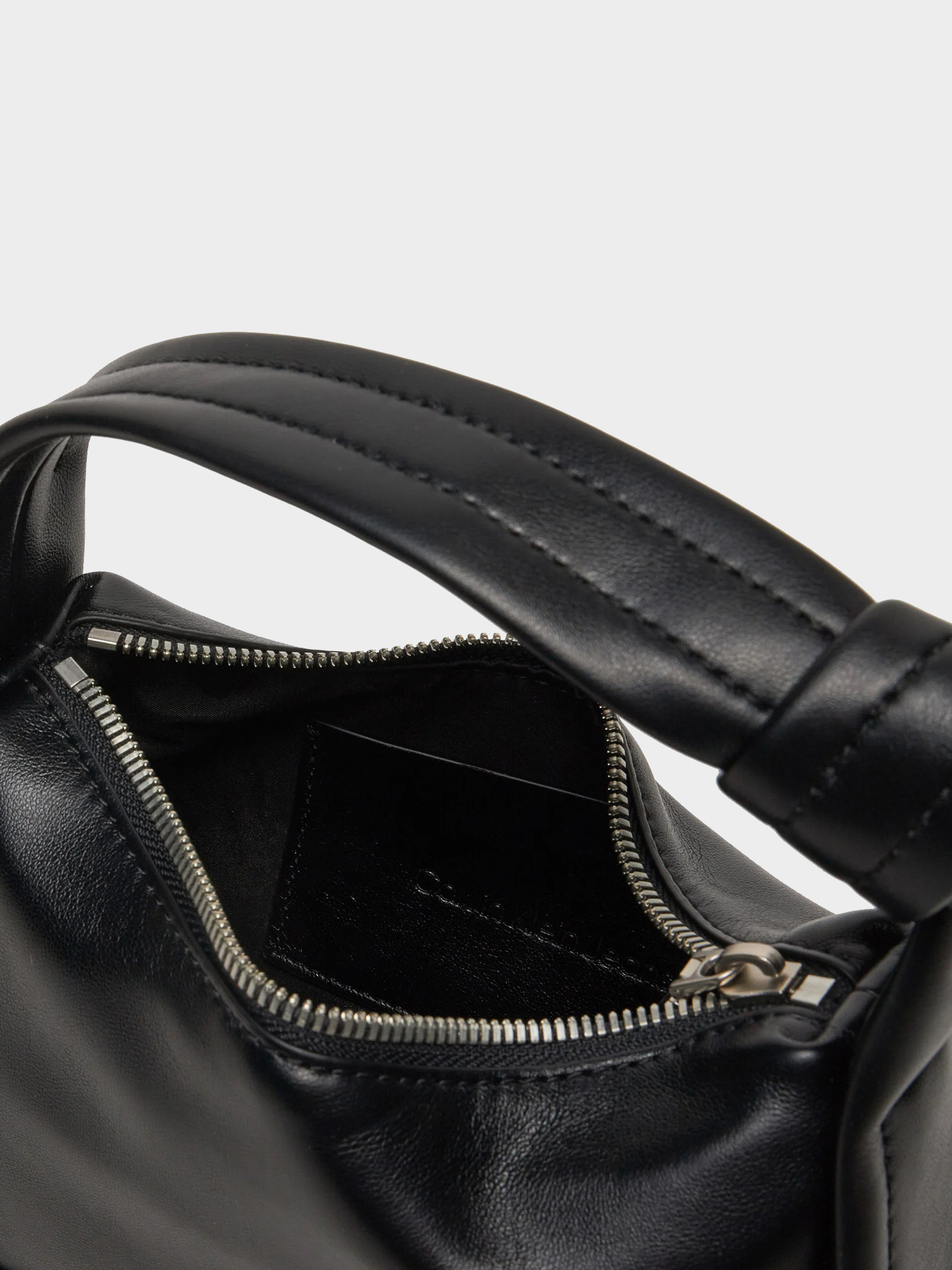 Сумки Calvin Klein модель K60K612372-BEH Фото
