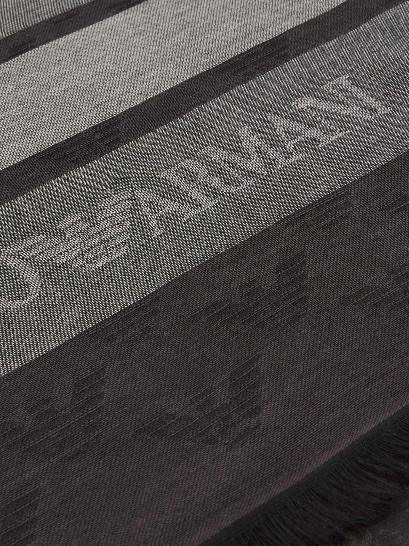 Шарфы и платки Emporio Armani модель 625256-4F383-00044 Фото