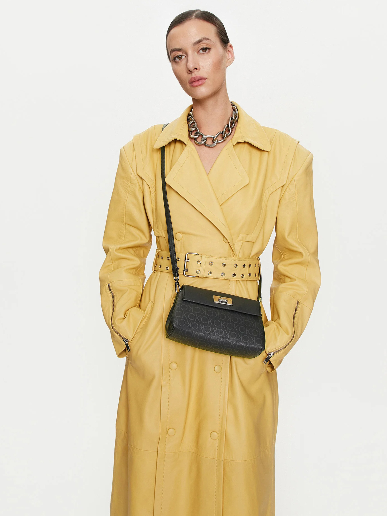Сумки Calvin Klein модель K60K612634-0GJ Фото