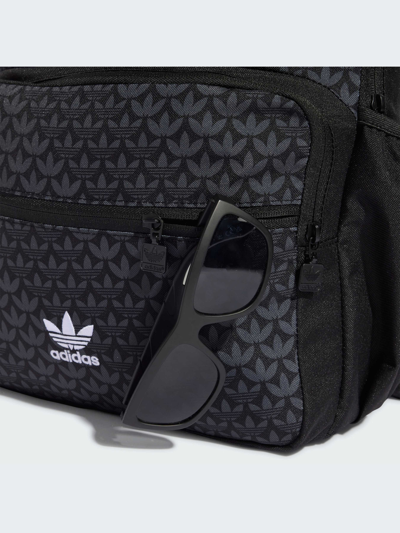 Рюкзаки Adidas Graphics модель IX6828-KZ Фото
