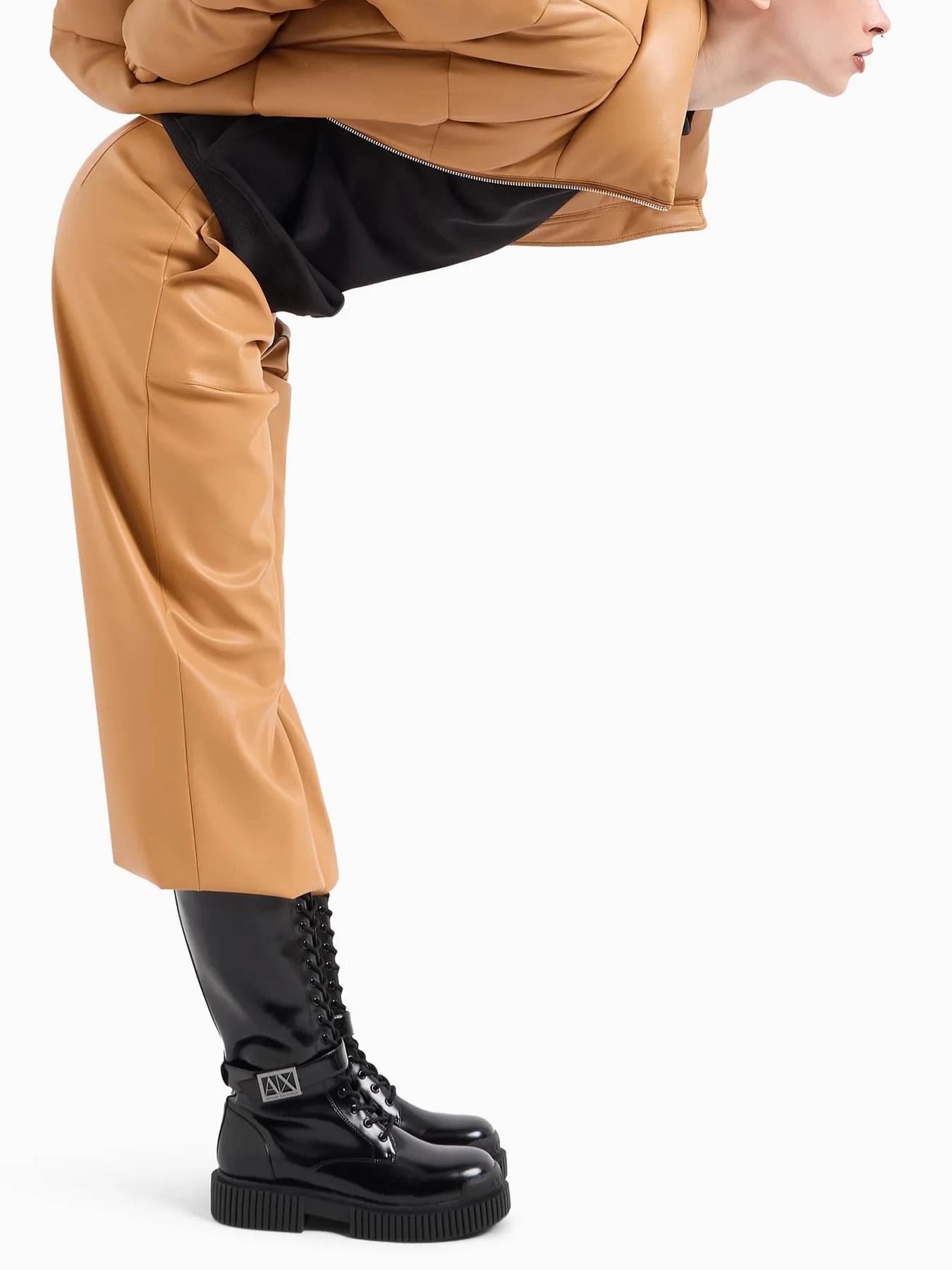 Куртки и дубленки Armani Exchange модель 6DYB21-YNNYZ-1788 Фото