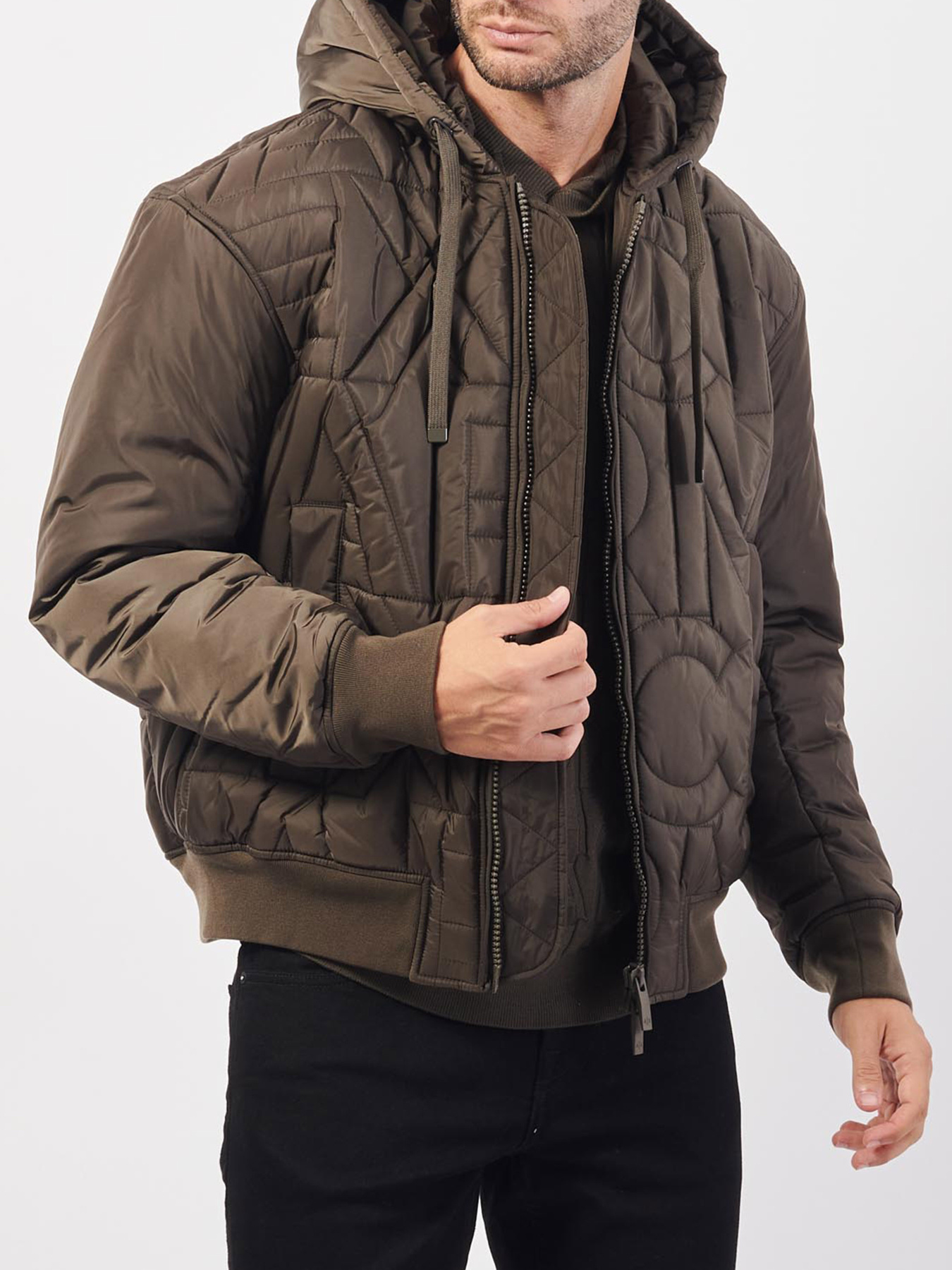 Куртки и дубленки Armani Exchange модель 6DZB11-ZN4XZ-1897 Фото