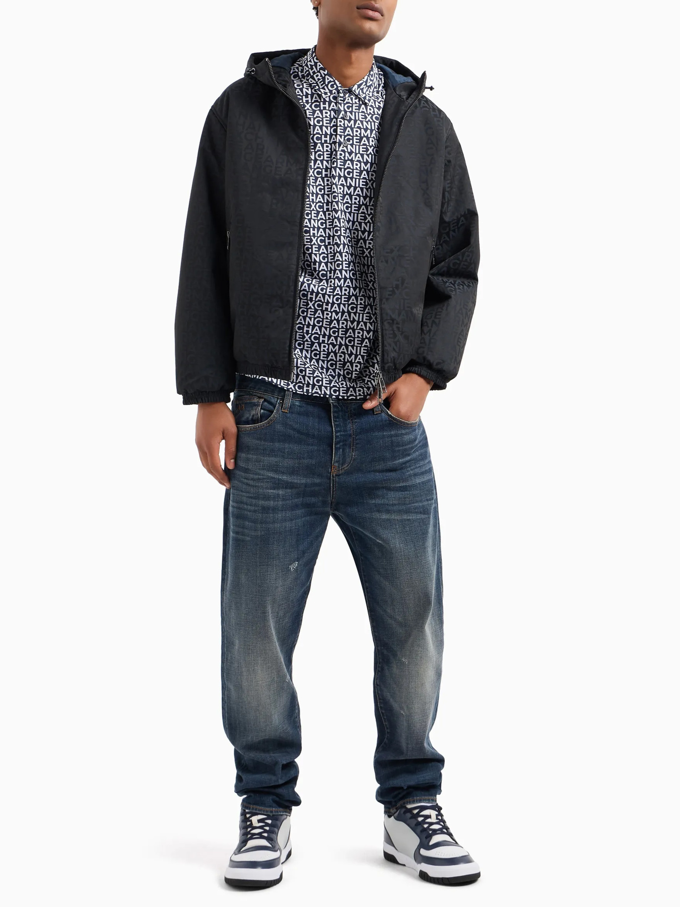 Куртки и дубленки Armani Exchange модель 6DZB26-ZN5NZ-55JW Фото