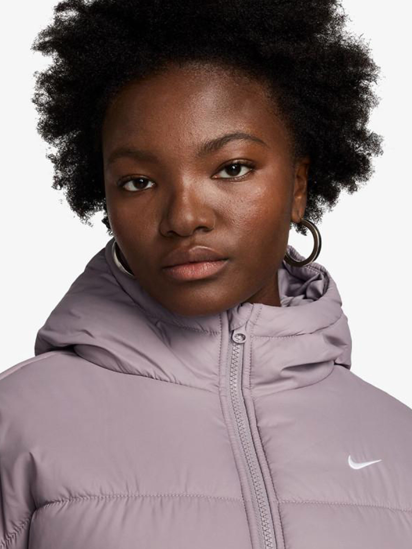 Куртки и дубленки NIKE модель FZ5899-226 Фото