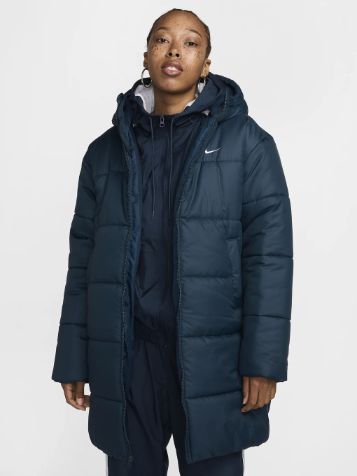 Куртки и дубленки NIKE модель FZ5903-478 Фото
